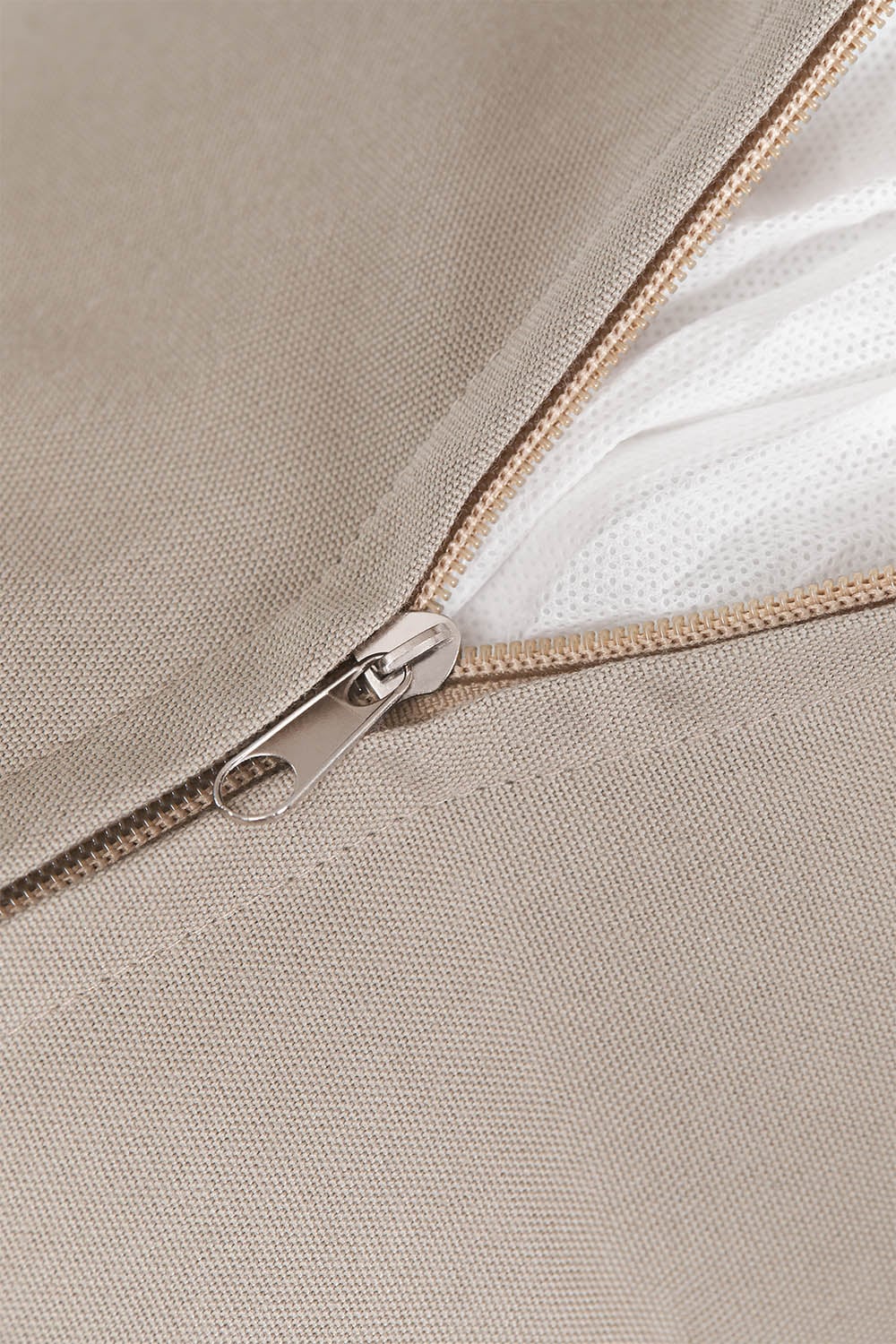 Conjunto de jardim com sofá modular de 2 peças, puff e mesa de centro quadrada em bambu Isendra, imagem de galeria 7