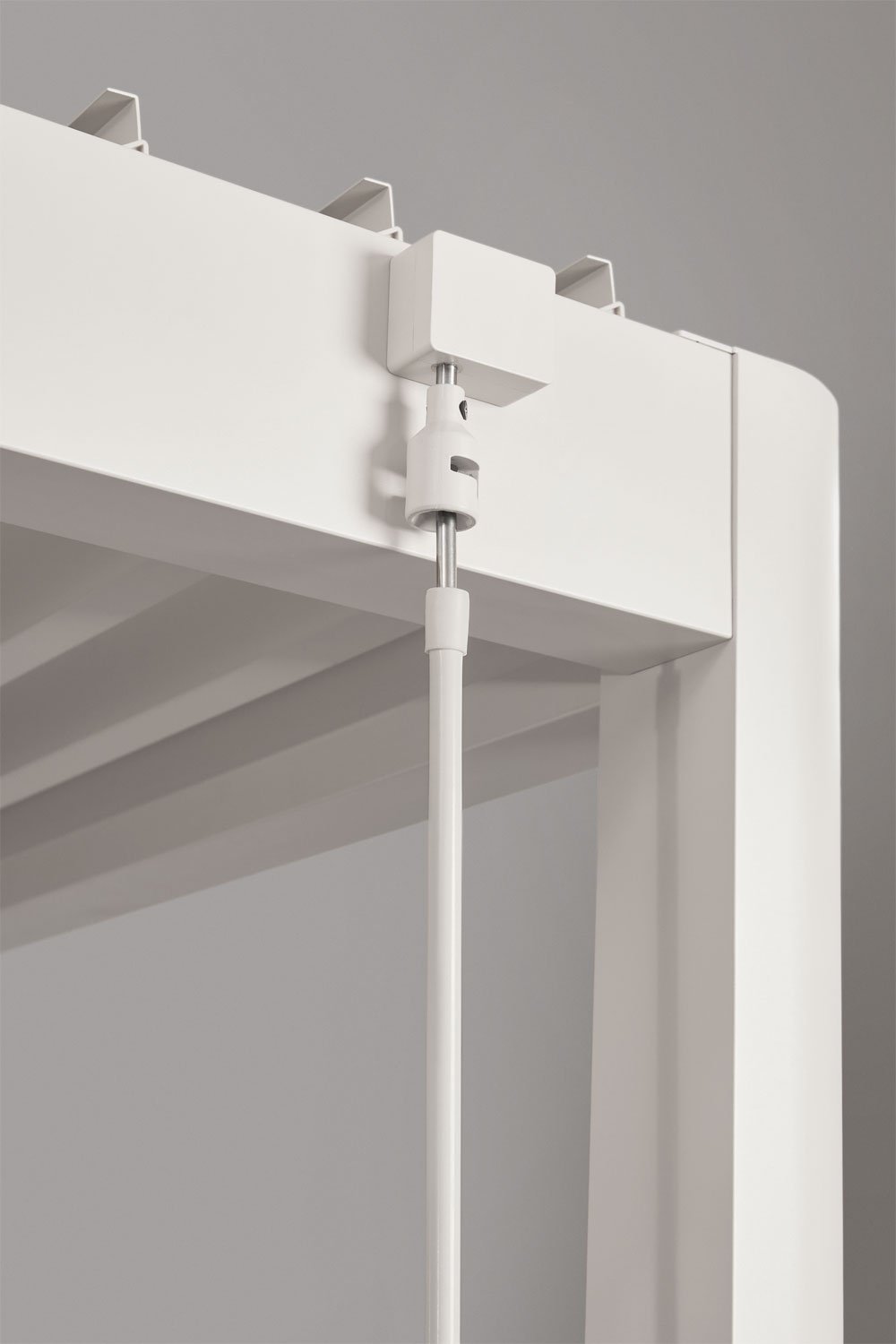 Pérgola bioclimática de lâminas com painel lateral em alumínio Druvia, imagem de galeria 4