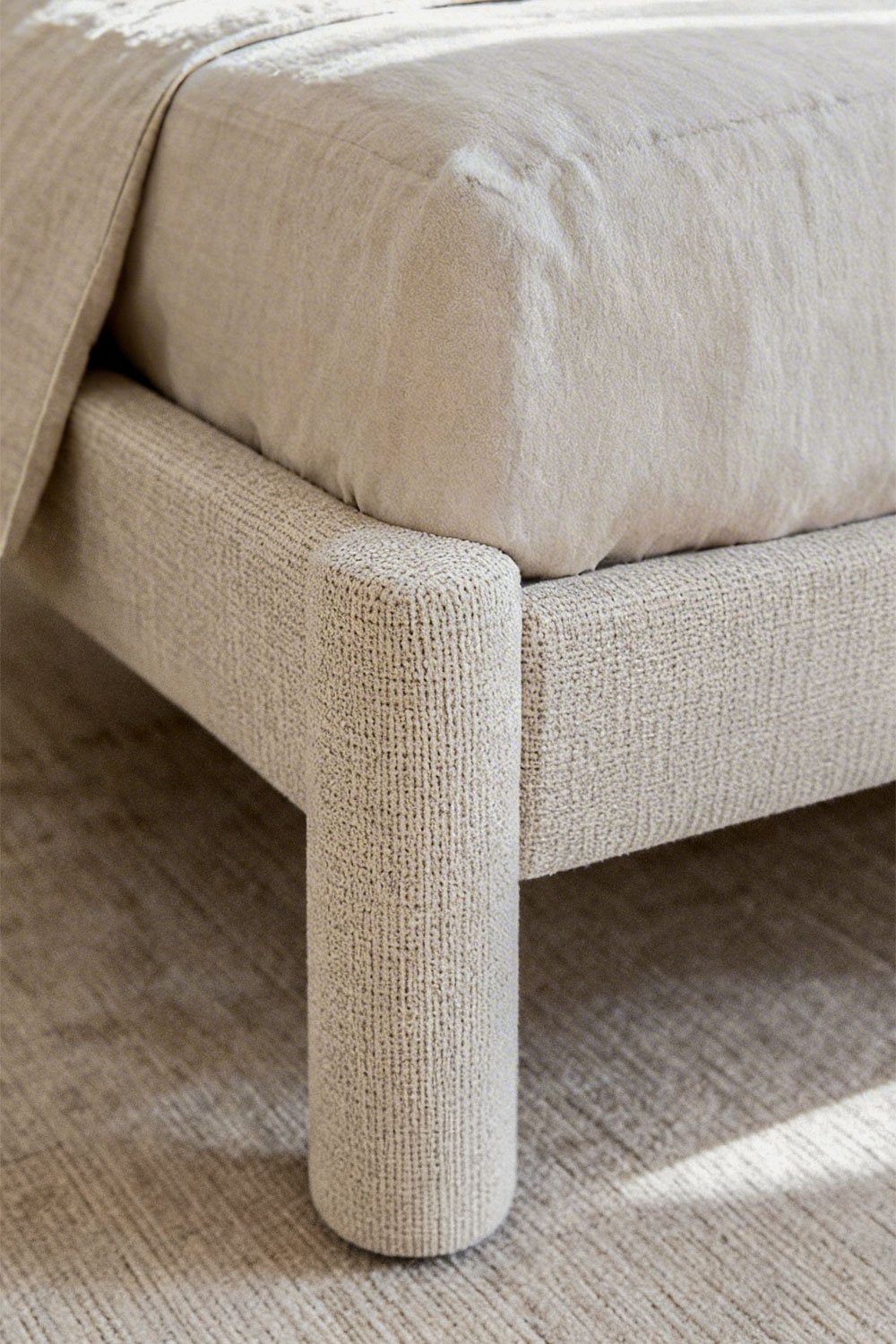 Cama de chenille Eneko, imagem de galeria 2