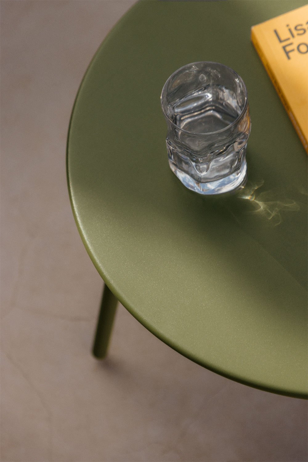 Mesa auxiliar para jardim redonda Ø50 cm em aço Kuorin, imagem de galeria 2