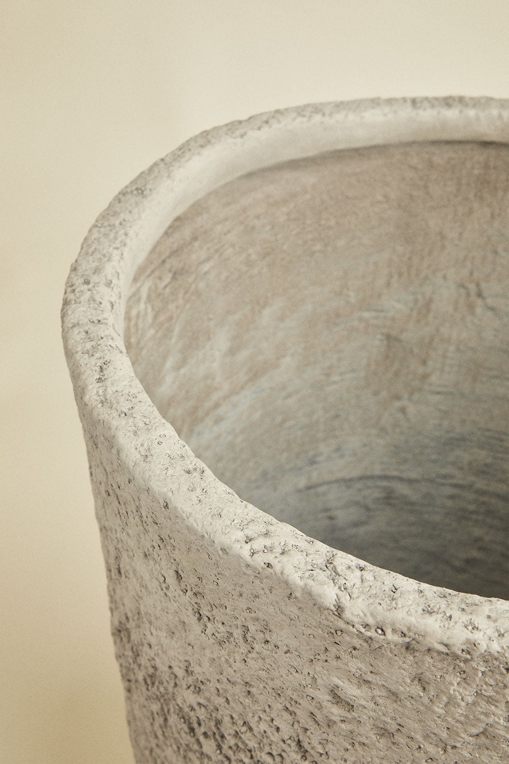 Vaso de flores exterior em cimento Nuria, imagem de galeria 2