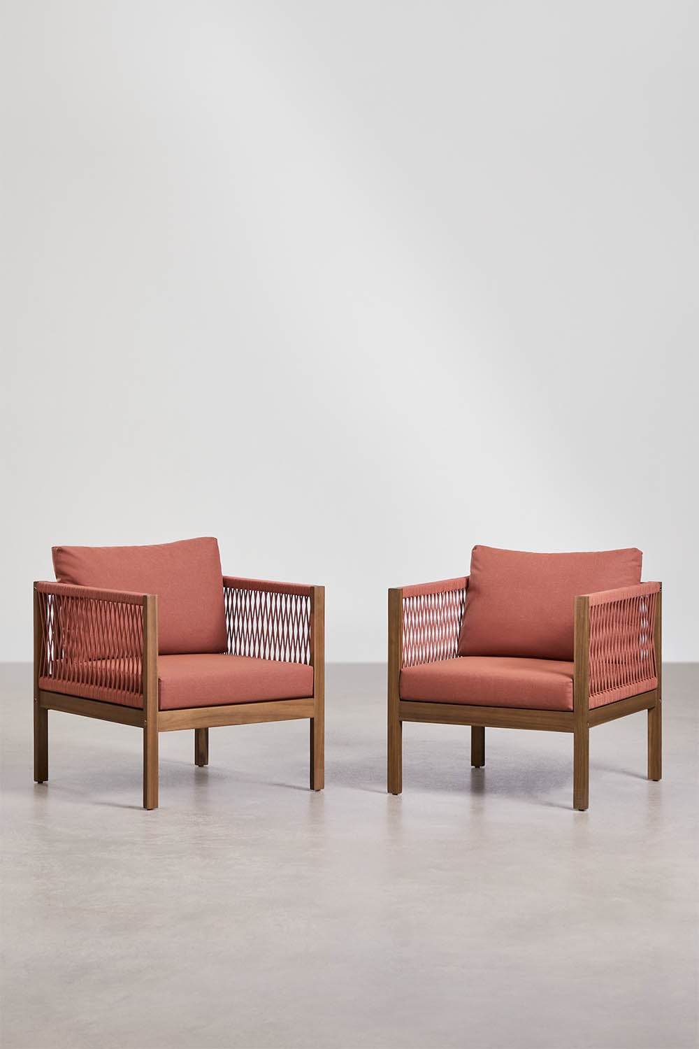 Pack de 2 poltronas com apoios de braços em madeira de acácia Branson, imagem de galeria 1