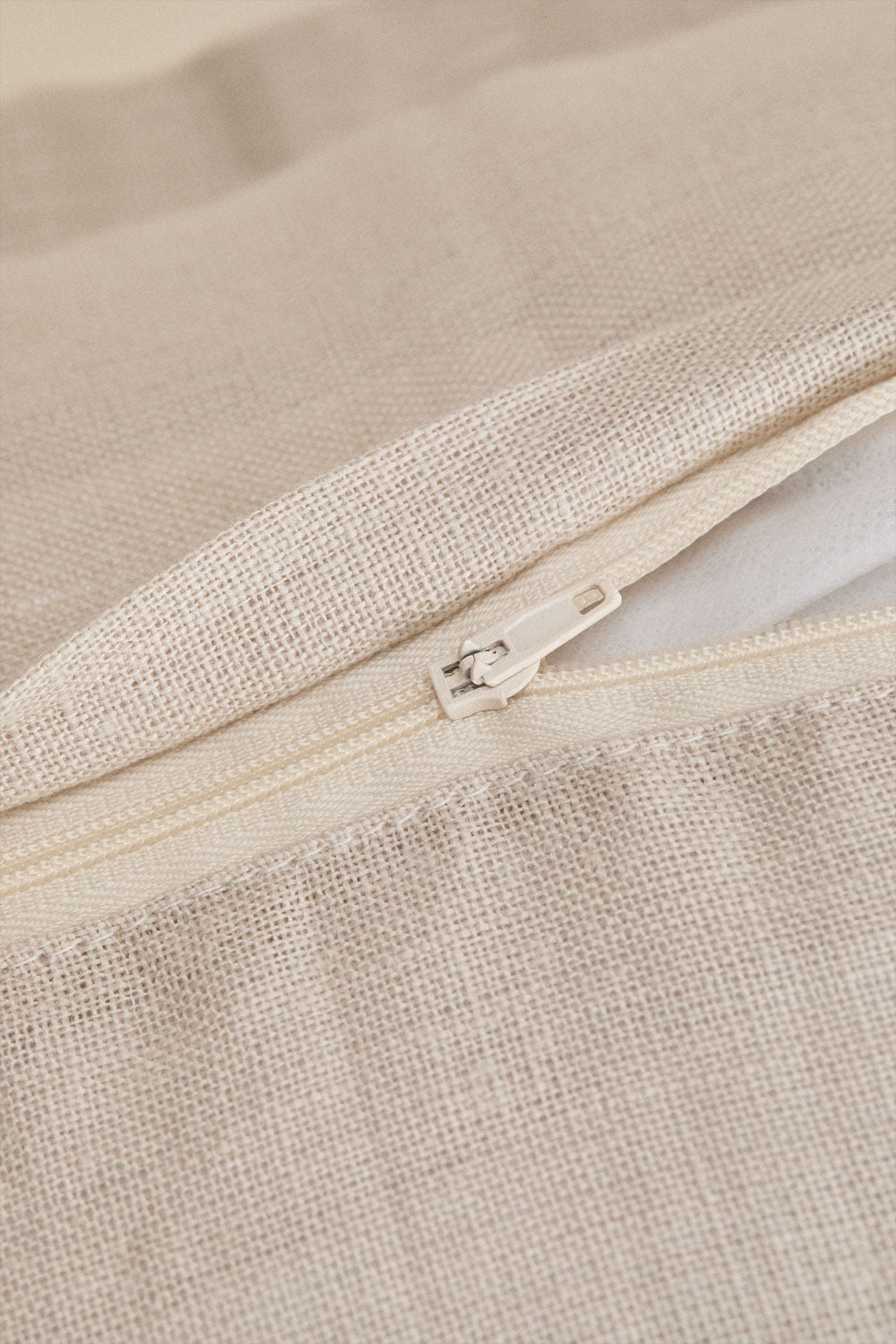 Almofada quadrada 40x40 cm em linho Ludet, imagem de galeria 7