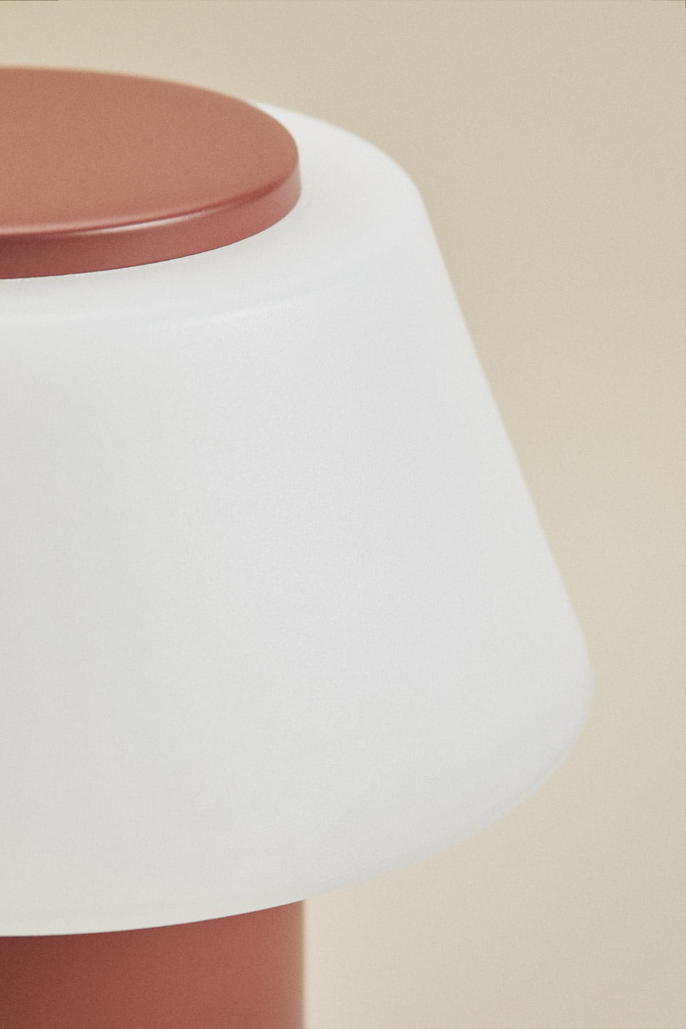 Lâmpada de mesa LED sem fios em ferro Socotra, imagem de galeria 3