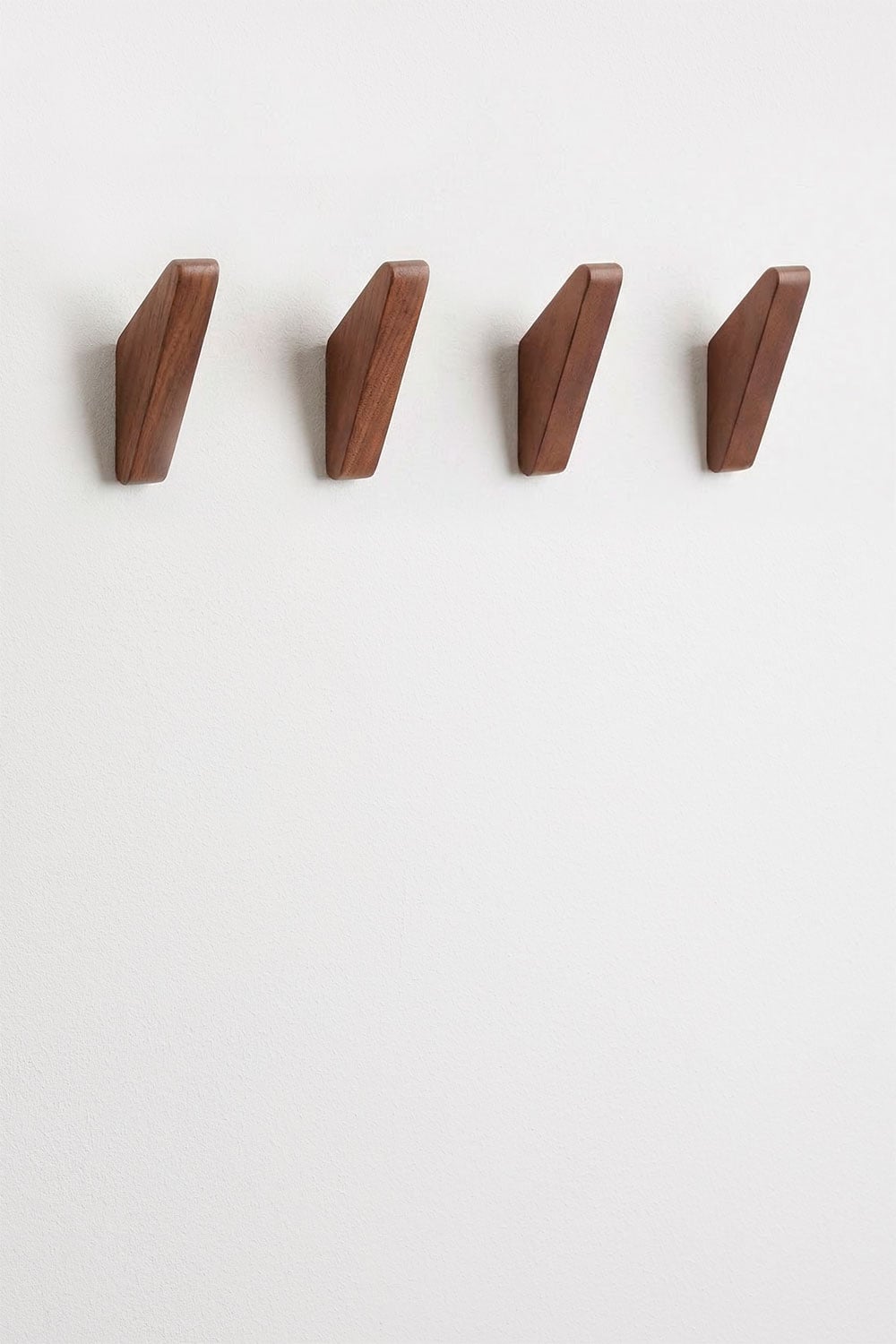 Conjunto de 4 cabides de parede em madeira Brana, imagem de galeria 3