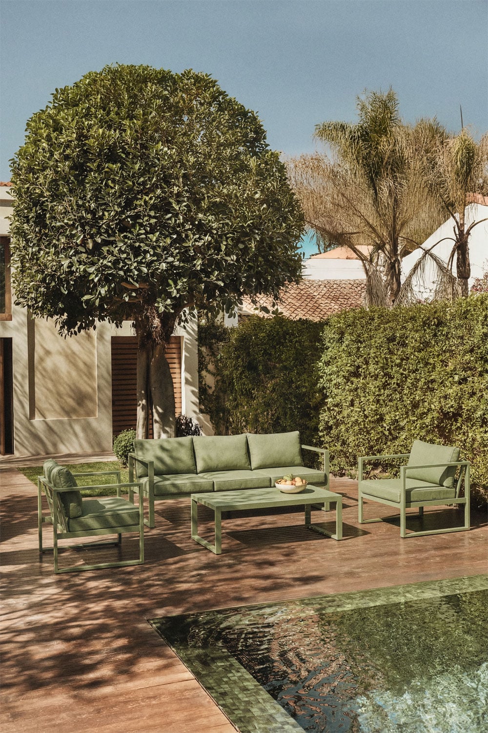 Conjunto de jardim com sofá de 3 lugares, 2 poltronas e mesa de centro em alumínio Lipov, imagem de galeria 1