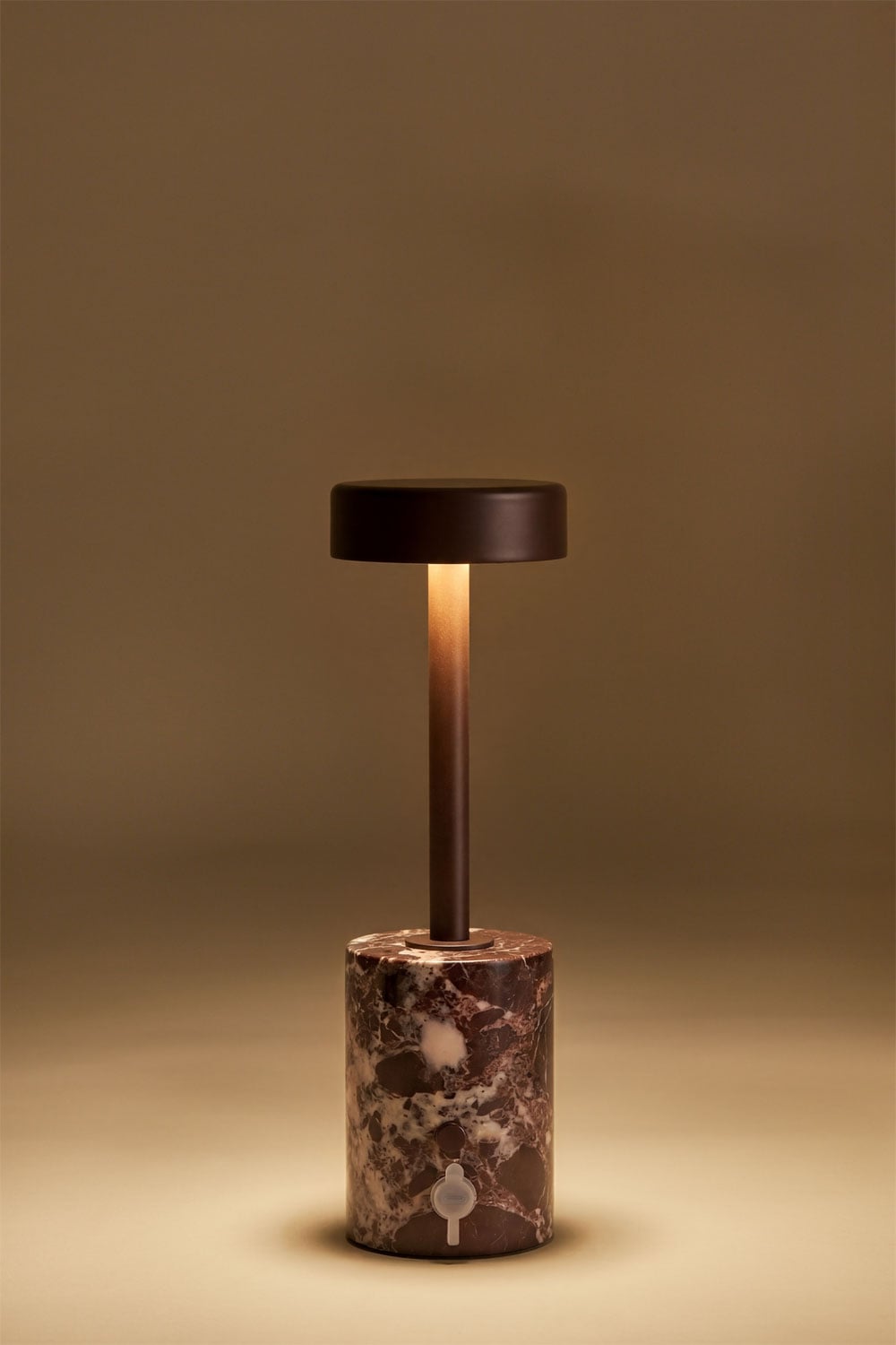 Lâmpada de mesa LED sem fios em ferro e pedra natural Arianny, imagem de galeria 2