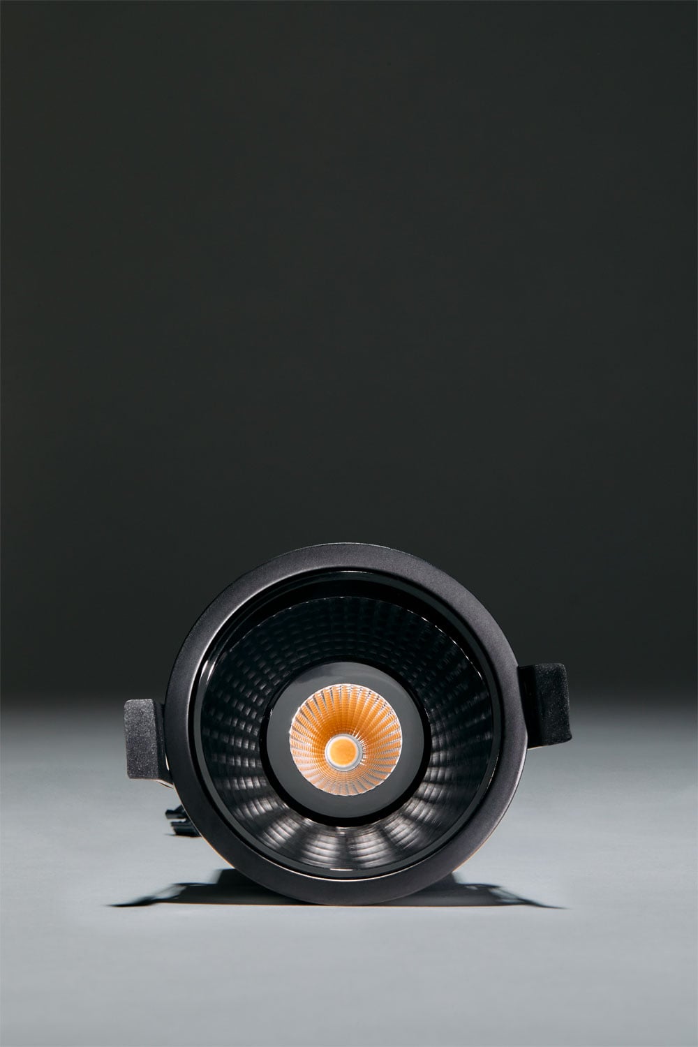 Downlight LED embutido com moldura redonda em alumínio Luisiana, imagen de galeria 6