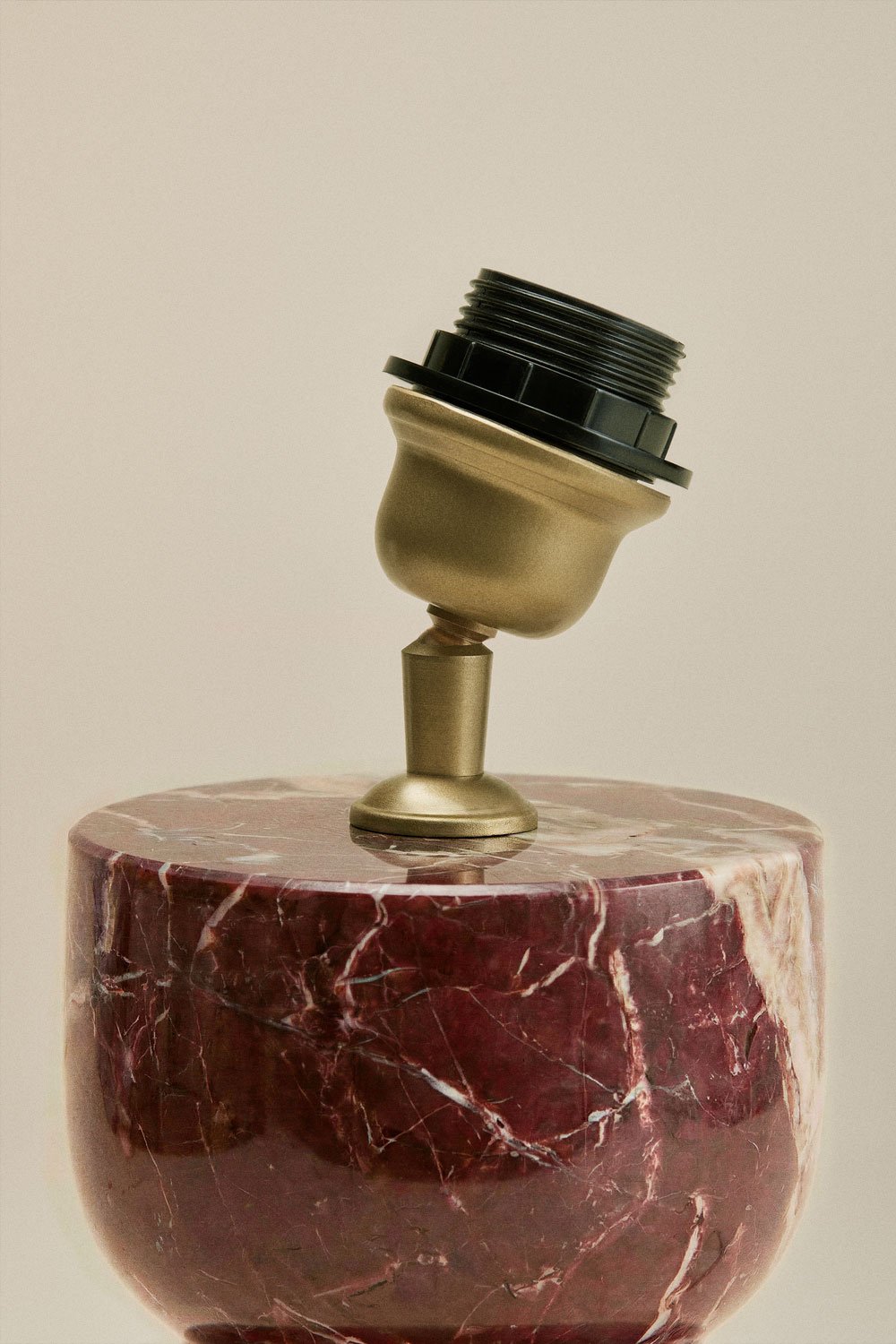 Base para lâmpada de mesa em pedra natural Diniz, imagem de galeria 4