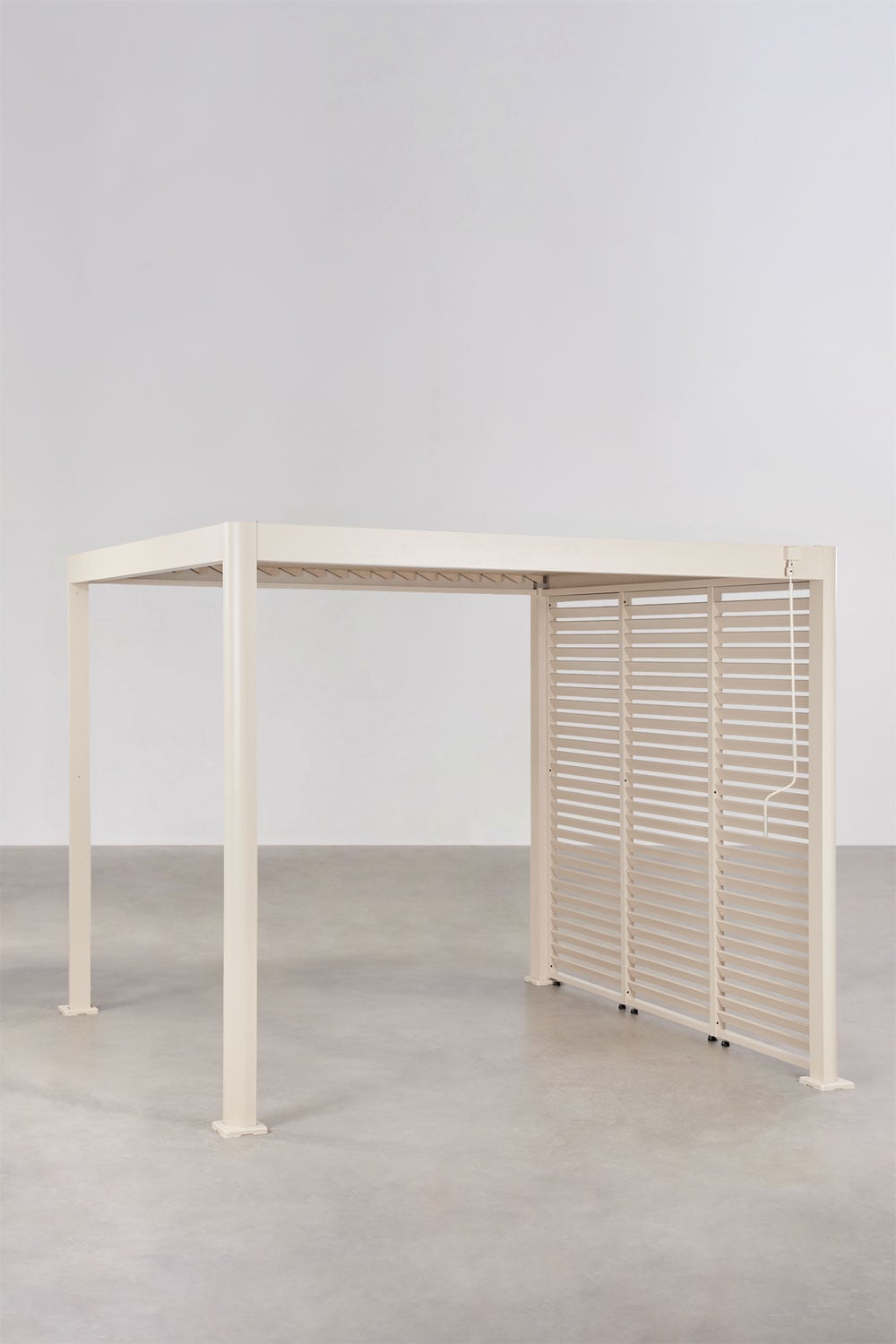 Pérgola bioclimática de alumínio com lâminas e painel lateral Druvia, imagem de galeria 2