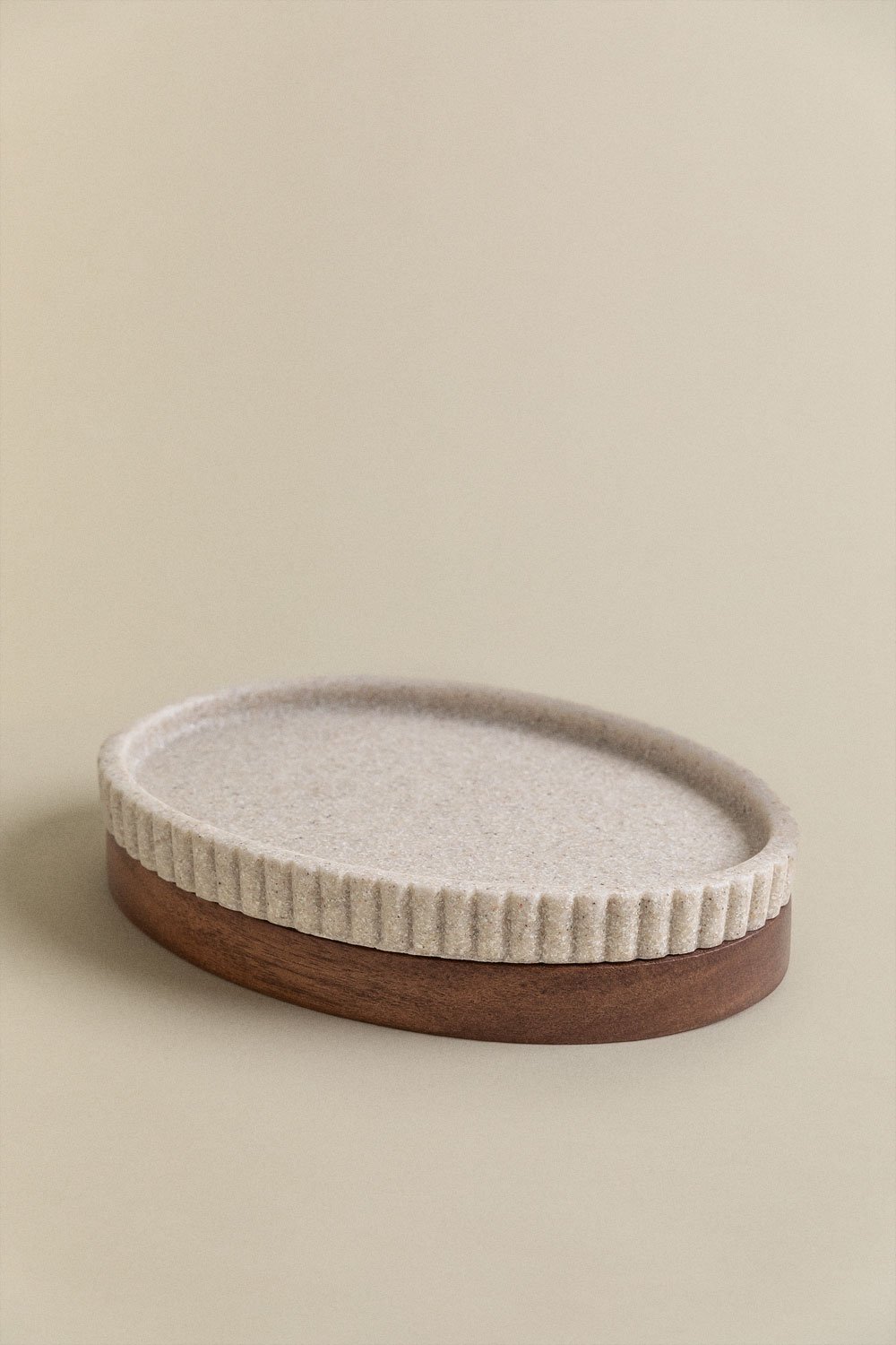 Saboneteira em polirresina bege nude Wassila, imagem de galeria 2