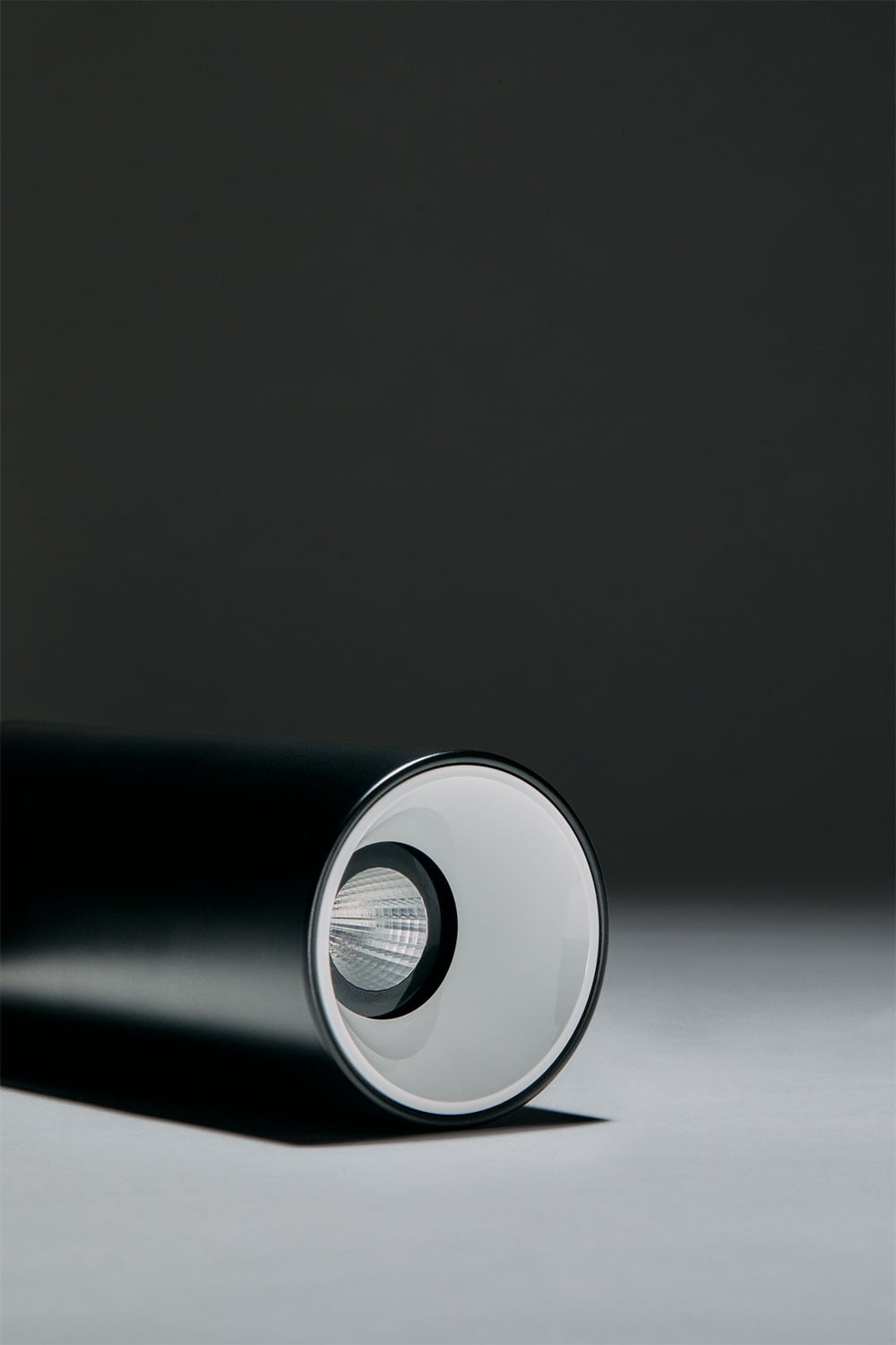 Pack de 4 apliques de teto LED de superfície redondos Ø5,7 cm para exterior em alumínio Luisiana, imagen de galeria 3