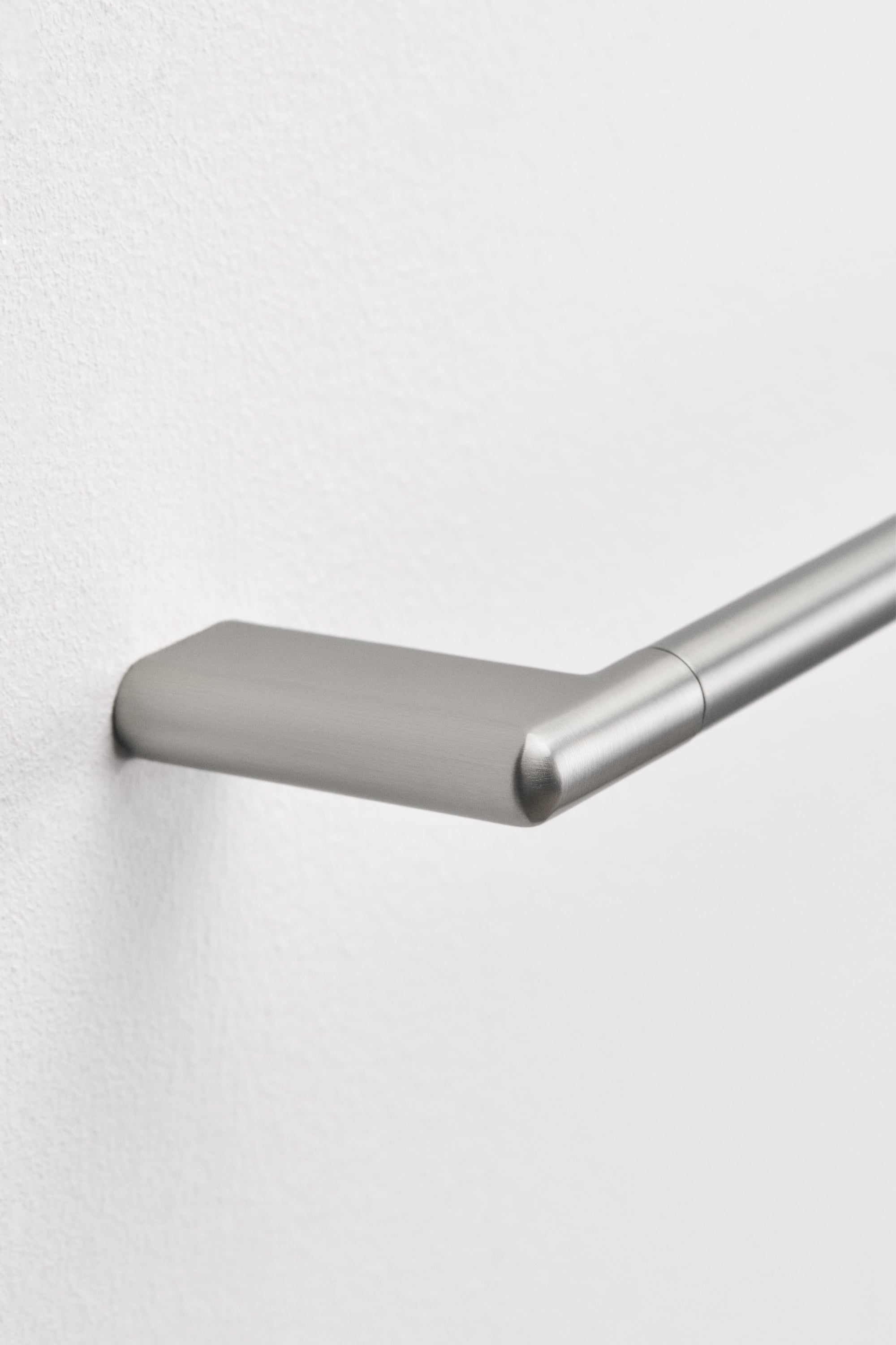 Toalheiro de parede com barra 60 cm para casa de banho em aço inoxidável Rovent, imagem de galeria 3