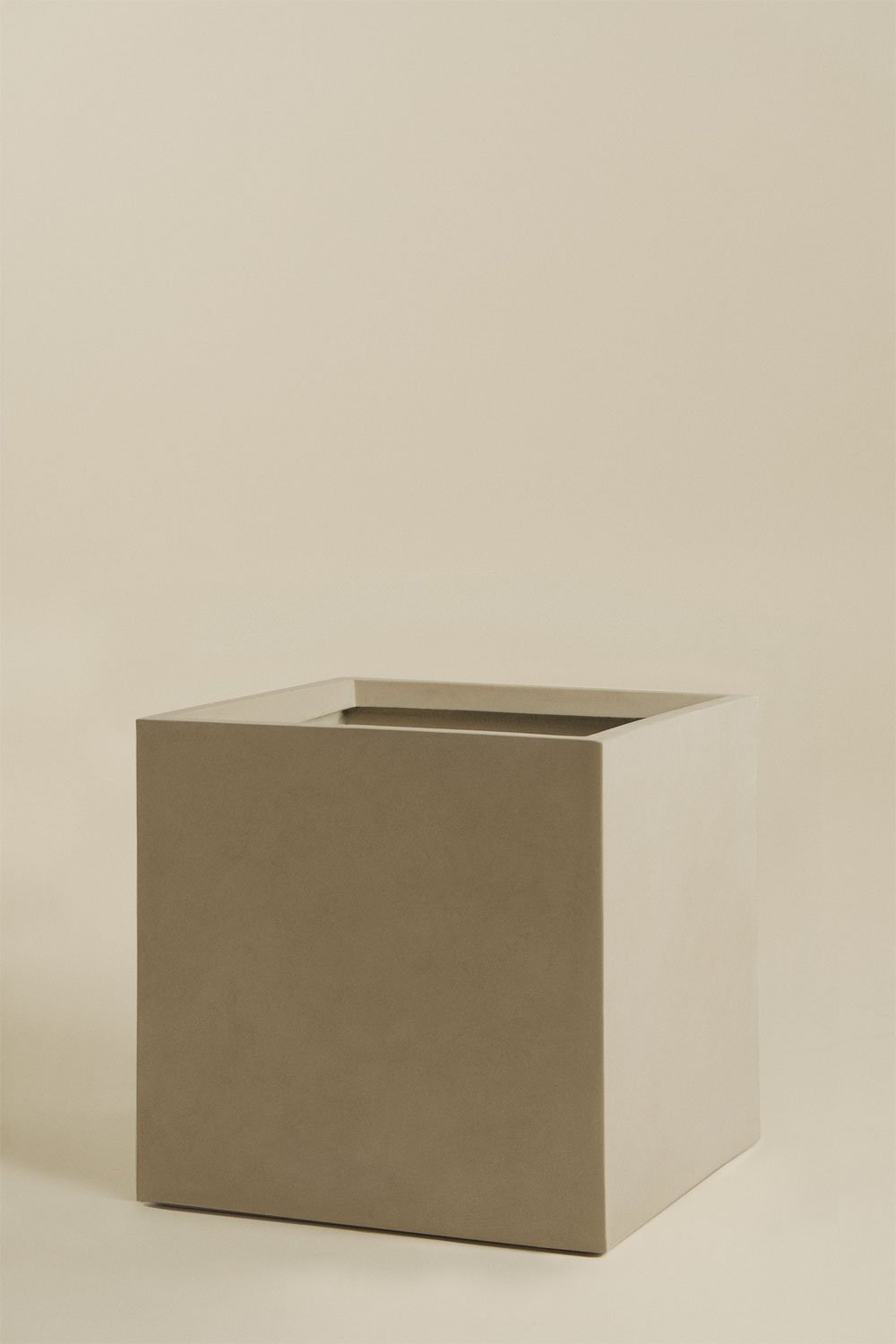 Vaso de flores quadrado para exterior em cimento Lucas, imagem de galeria 4
