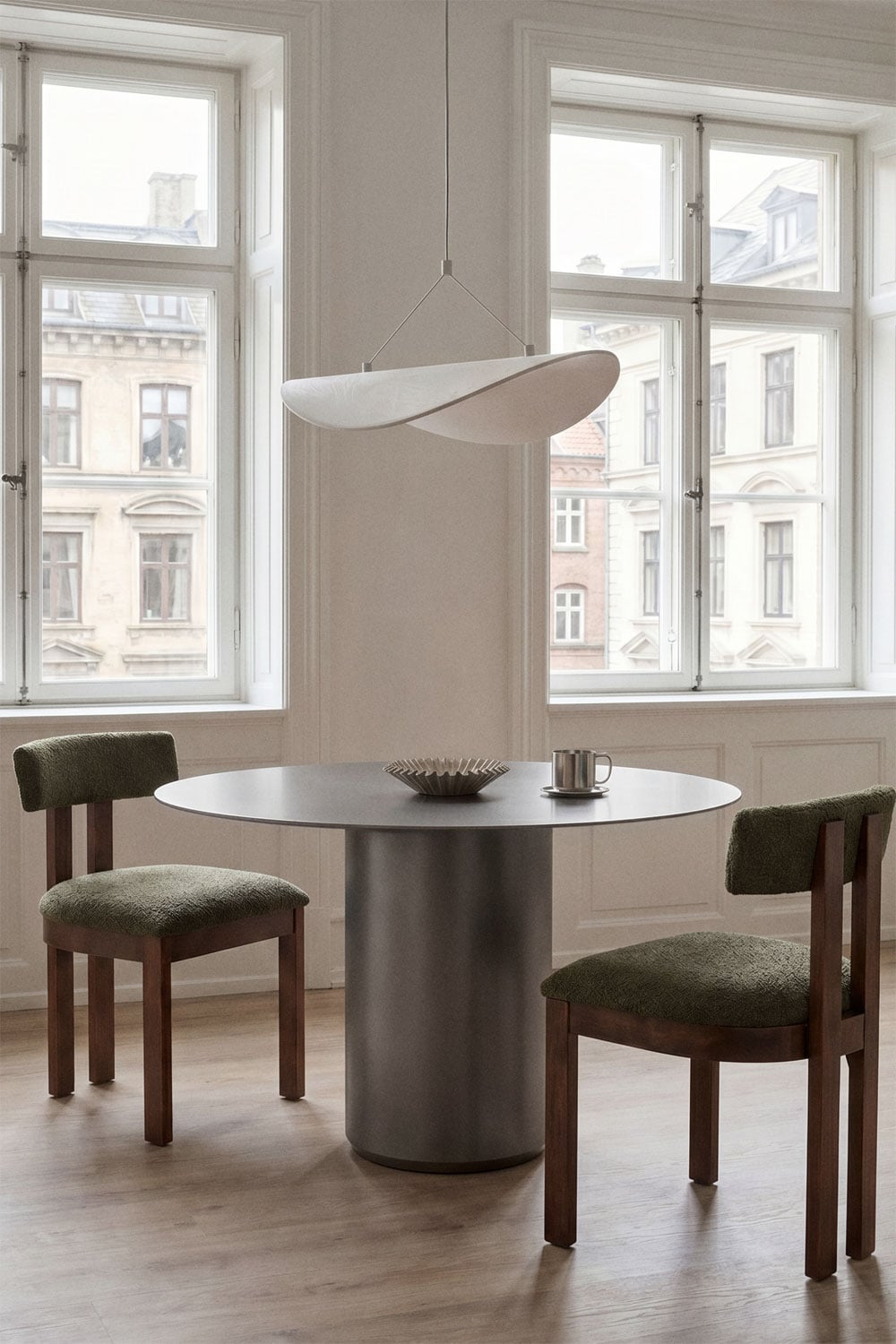 Mesa de jantar redonda Ø120 cm Luceida, imagem de galeria 1
