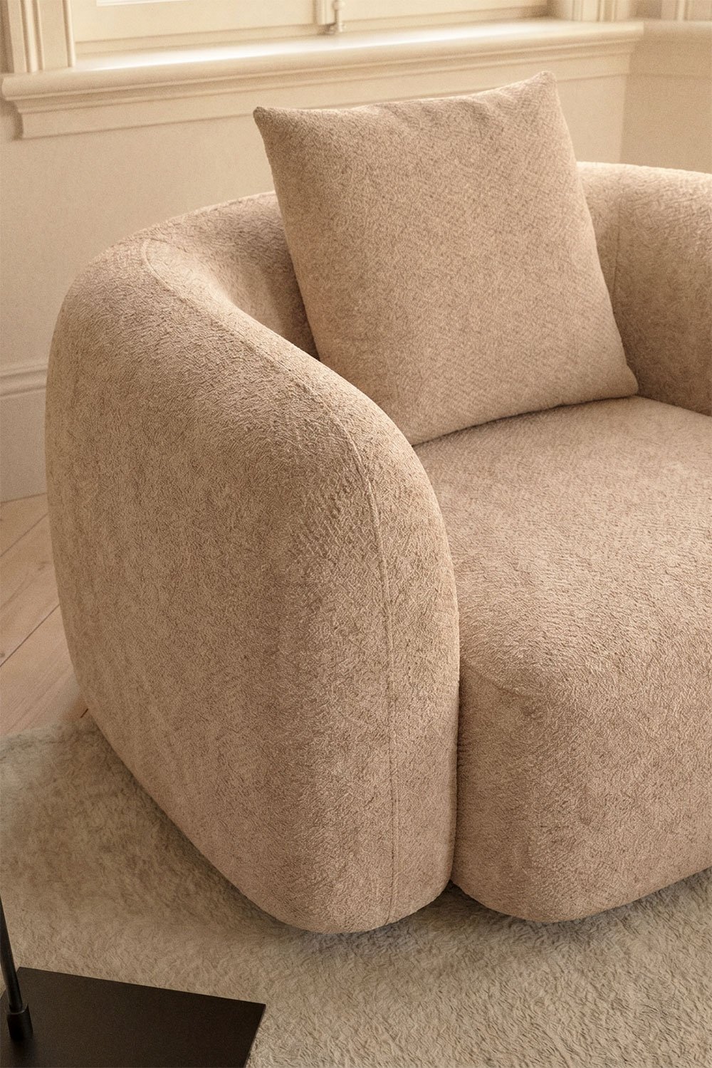 Conjunto de 2 poltronas em chenille grossa cor castanho latte Coco, imagem de galeria 2