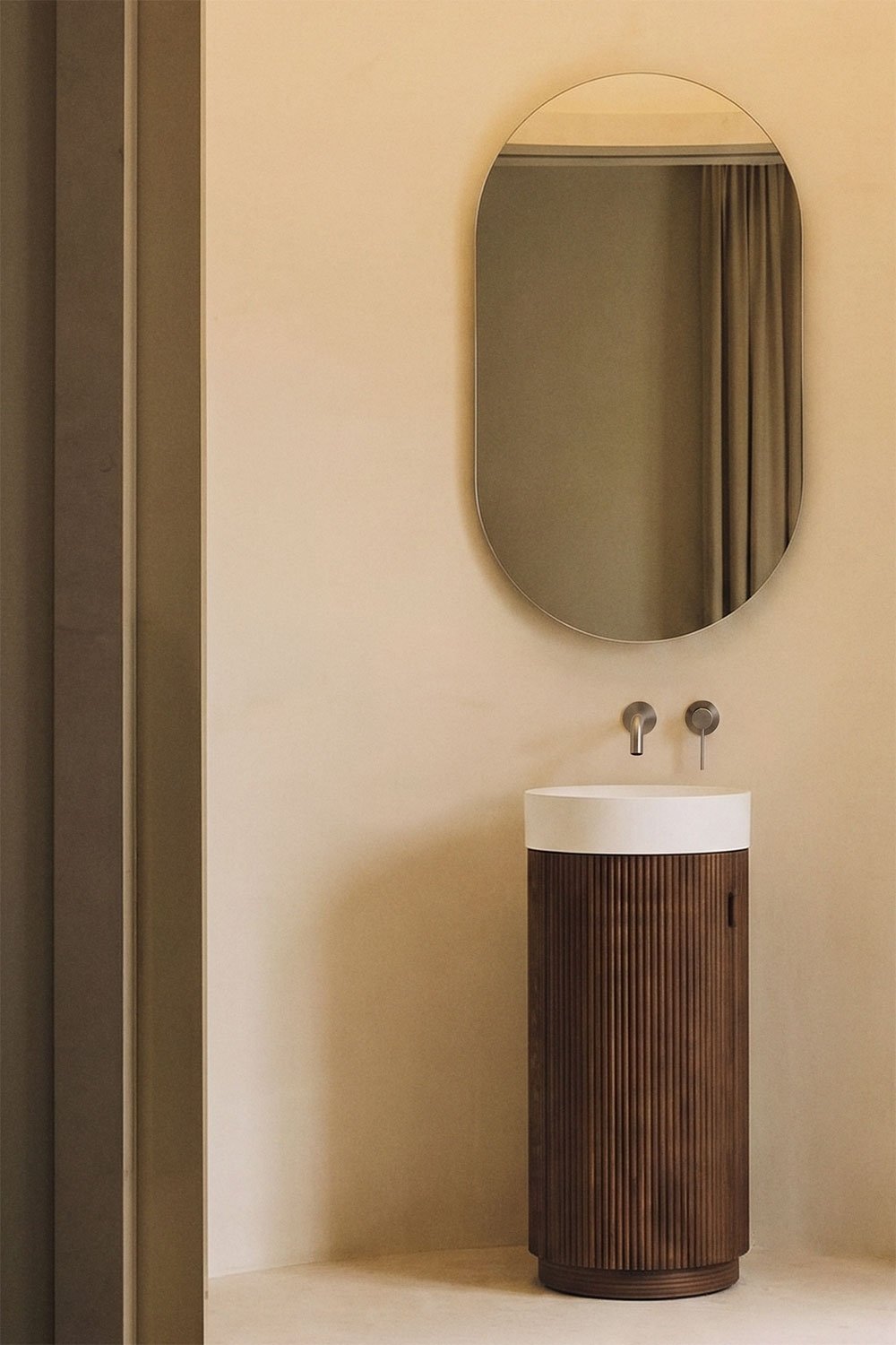 Conjunto de móvel de casa de banho Ø40 cm em madeira com lavatório integrado Freia, imagem de galeria 1