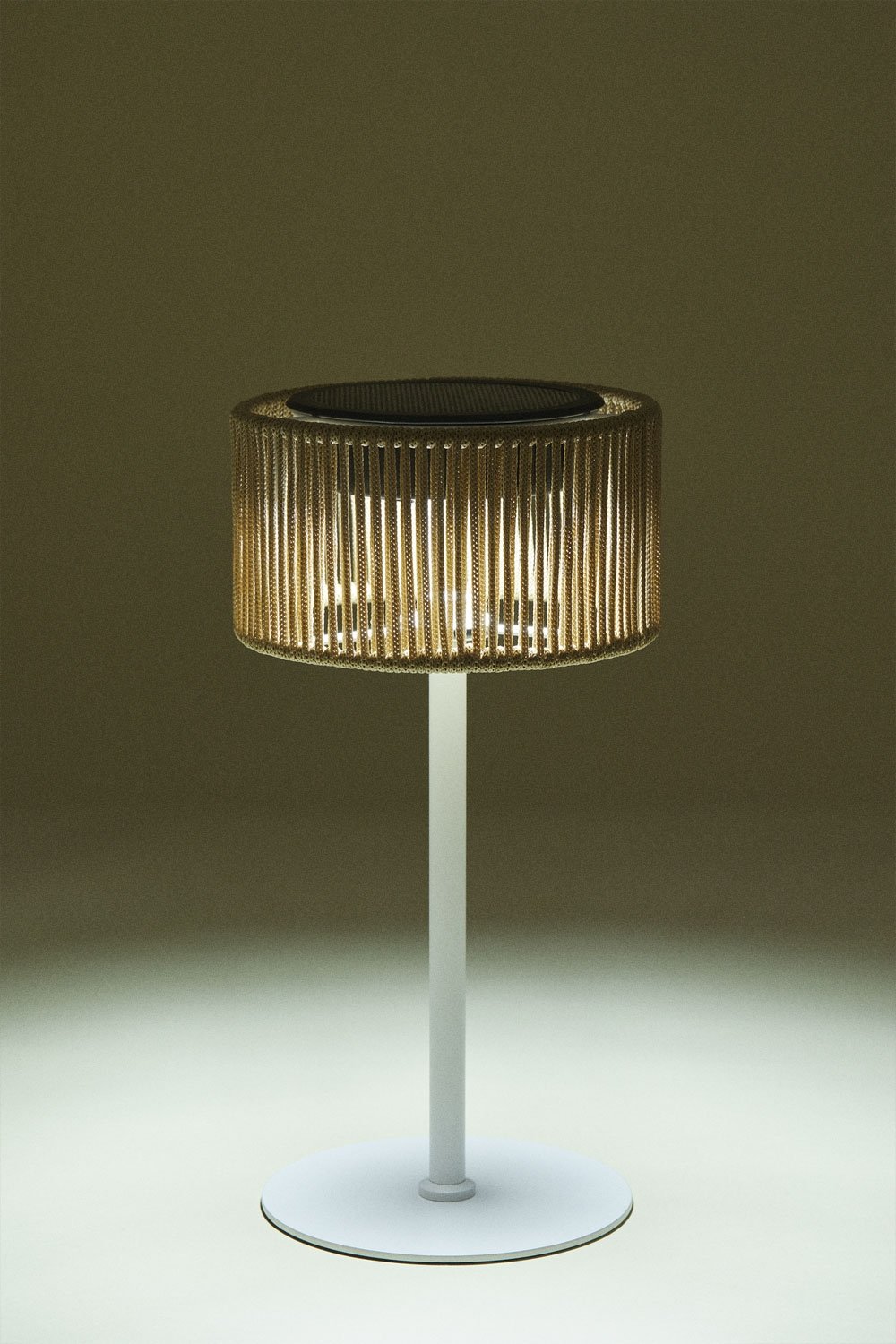 Lâmpada de mesa solar LED sem fios para exterior em ferro e corda trançada Krabi, imagem de galeria 6