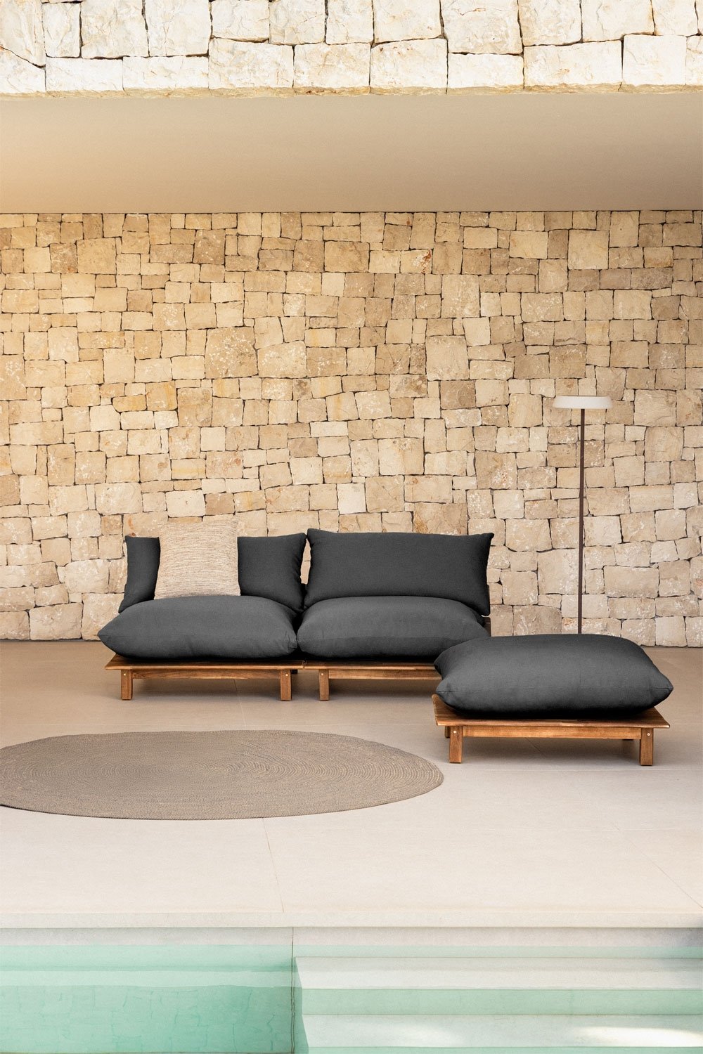 Sofá modular reclinável de jardim de 2 peças com puff em madeira de acácia Brina, imagem de galeria 1
