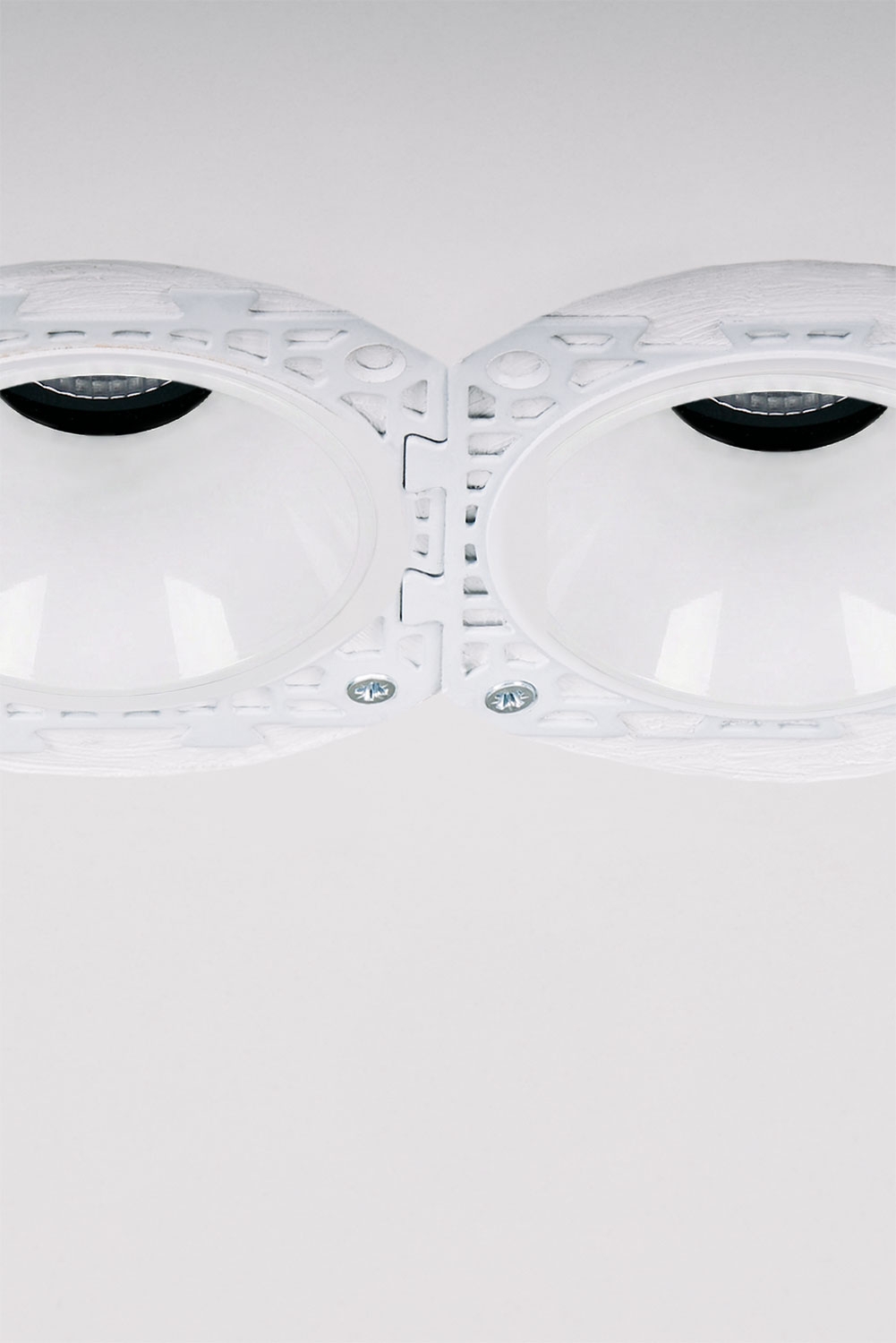 Pack de 4 downlights LED embutidos sem moldura trimless redondos Ø5,3 cm para exterior em alumínio Orelva, imagen de galeria 7