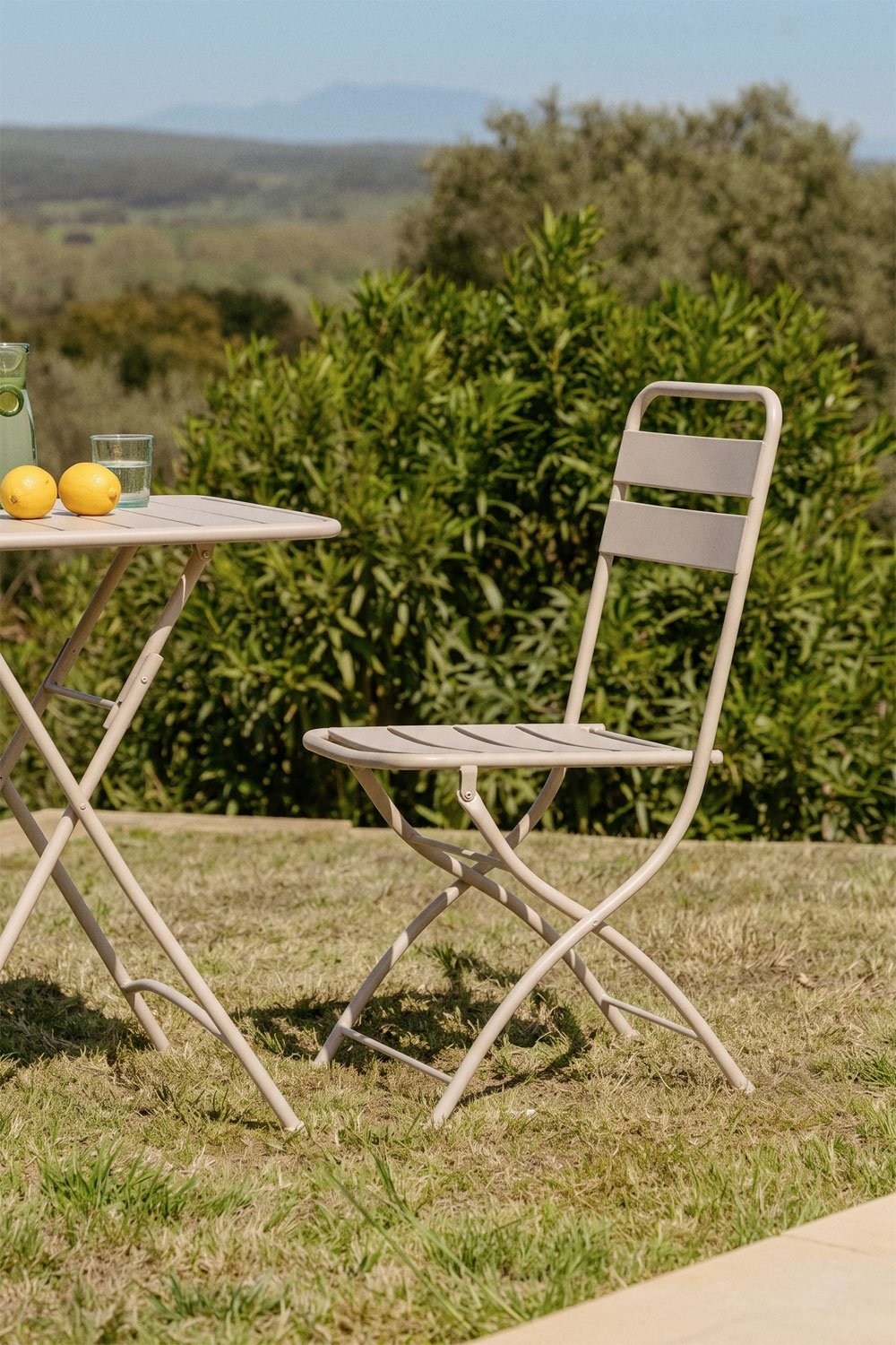 Conjunto de mesa quadrada 60x60 cm e 2 cadeiras dobráveis de jardim em aço Janti, imagem de galeria 2