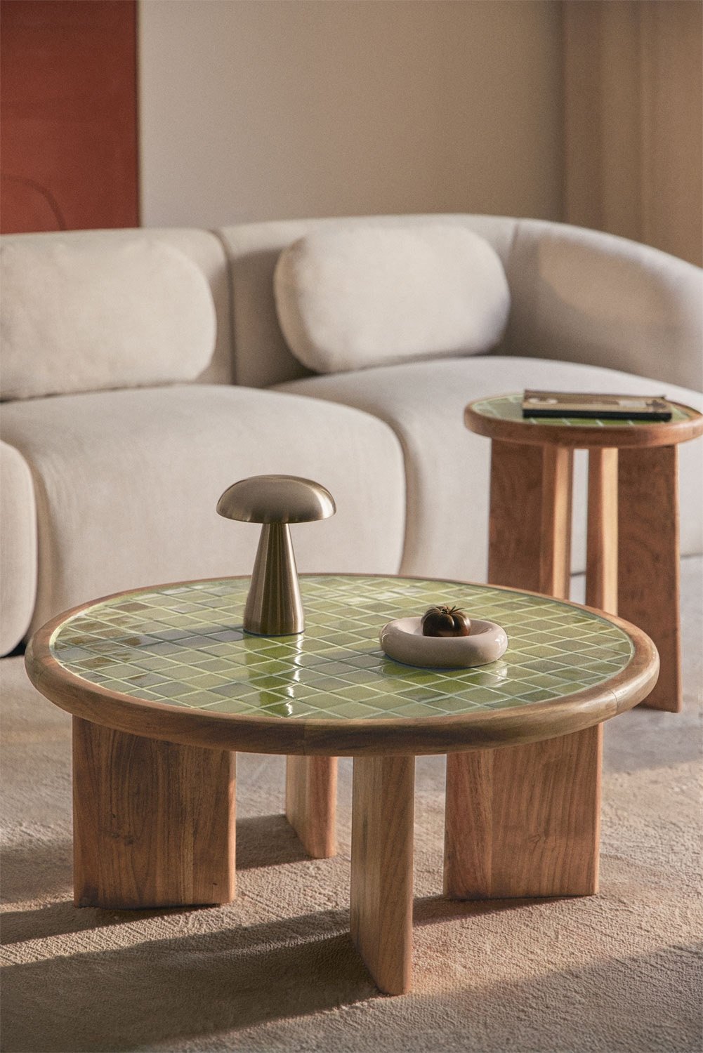 Mesa de centro redonda Ø80 cm em azulejos e madeira de acácia Aitana, imagem de galeria 1