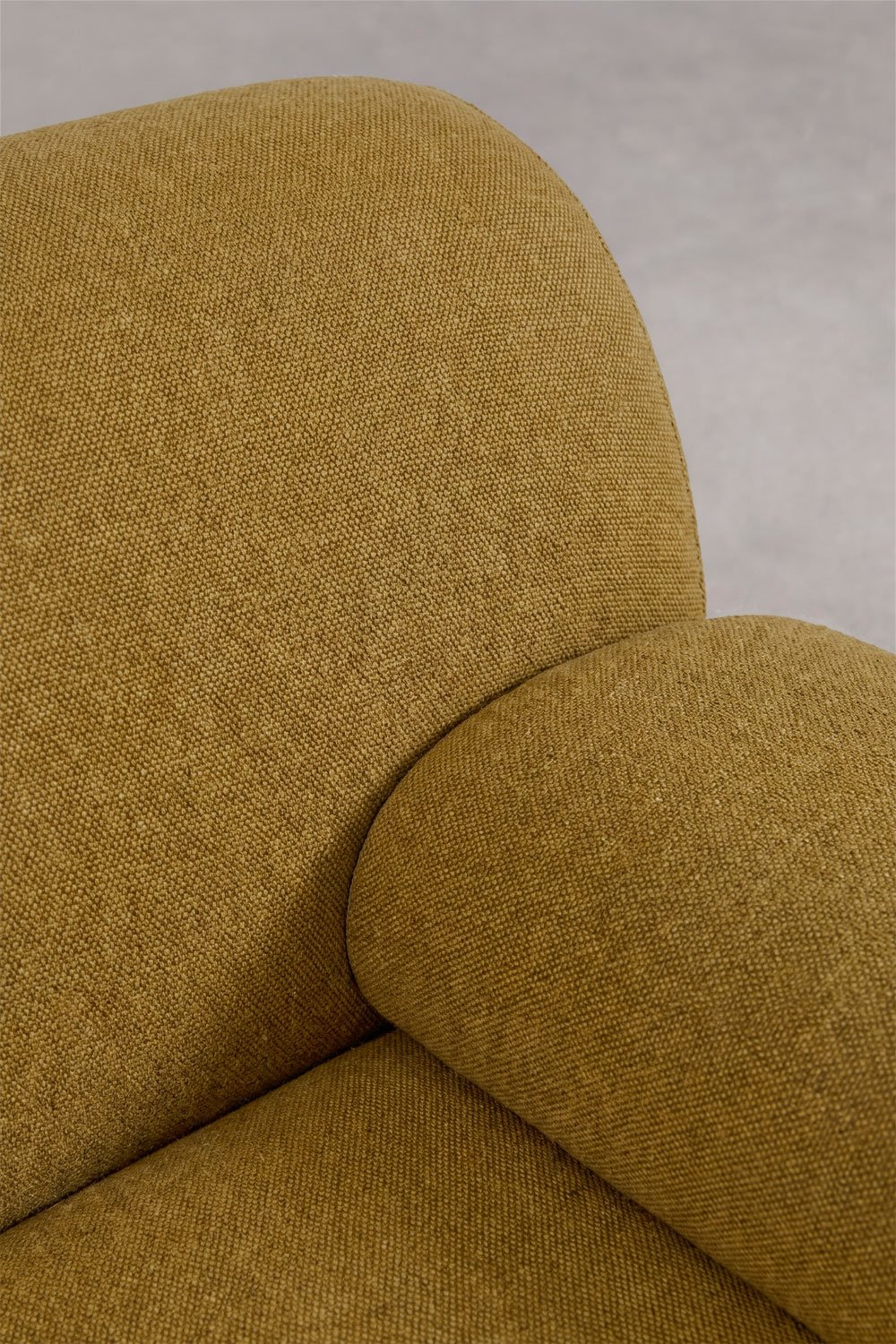 Poltrona estofada Shirina, imagem de galeria 2