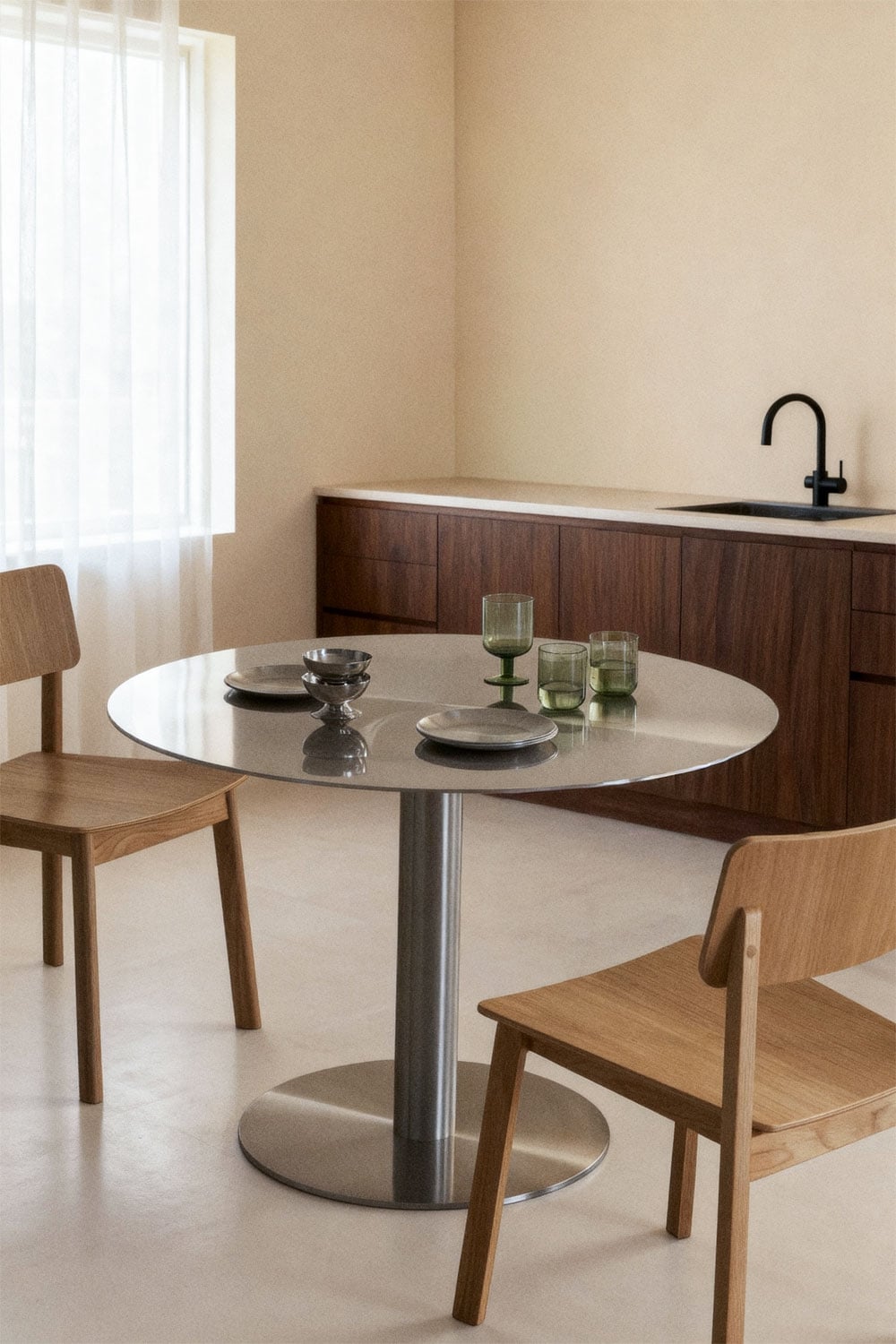 Mesa de jantar redonda em aço inoxidável Xiren , imagem de galeria 1