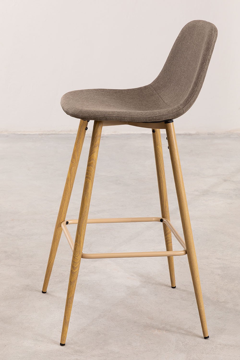 Pack de 4 bancos altos 75 cm em tecido cinza taupe e pés com acabamento madeira natural Glamm, imagem de galeria 2