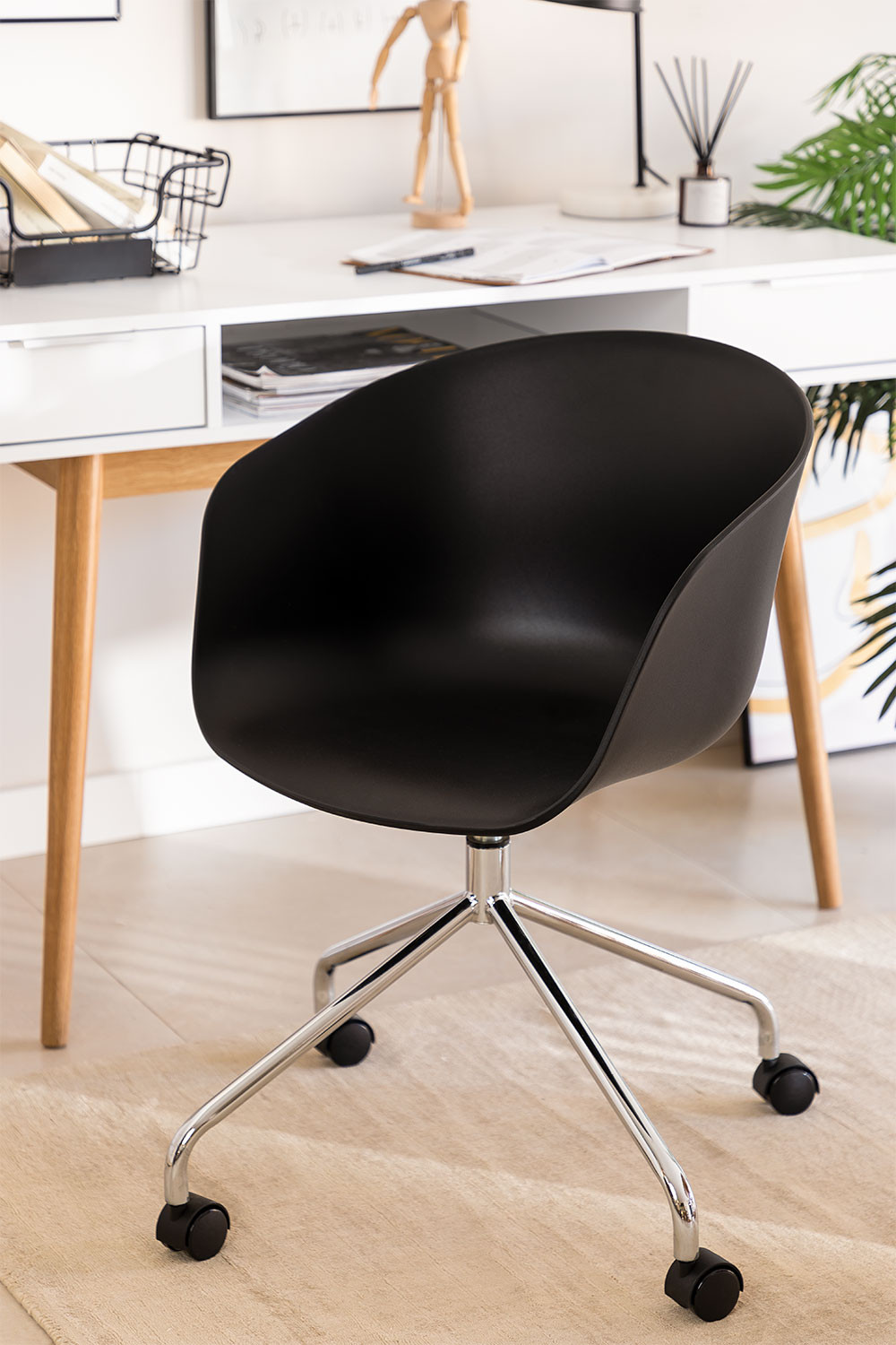 Metallic Yäh Office Chair with Wheels - SKLUM