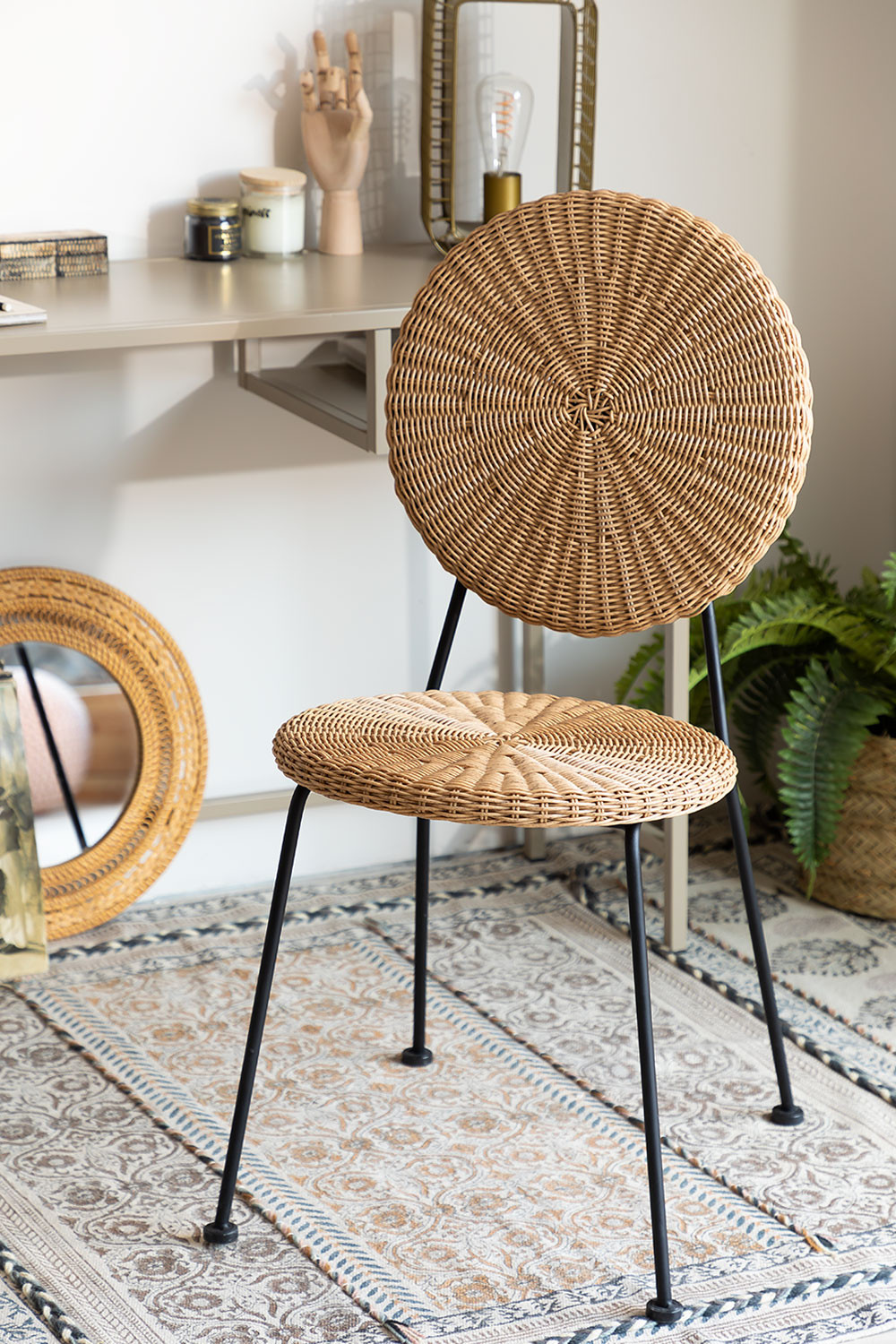 synthetic wicker dining chairs