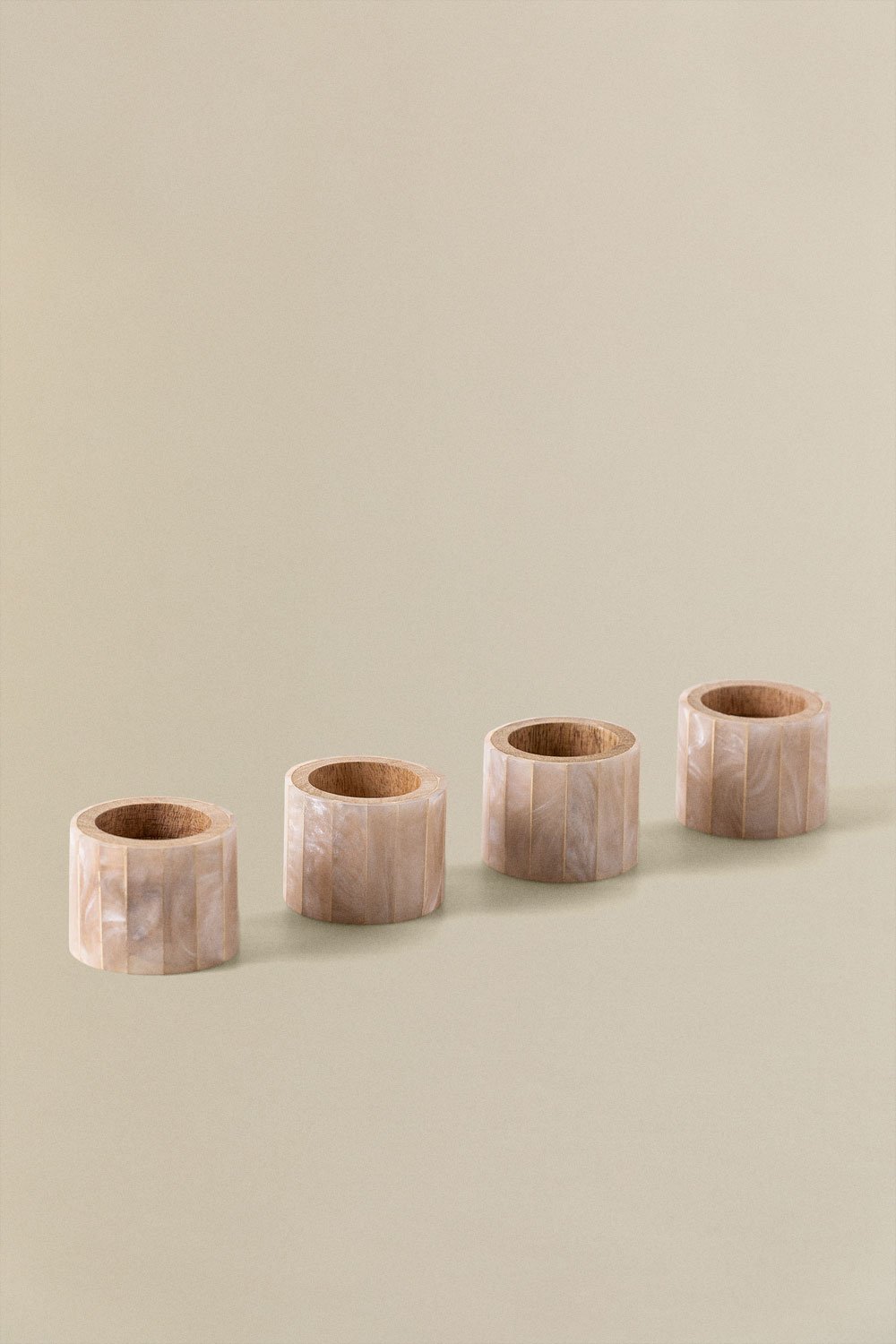 Buy Wooden Napkin Rings Set of 4, Farmhouse Wood Napkin Ring, Handmade  Serviette Buckles Holder for Table Setting, Wedding, Thanksgiving Day and  Home Decor (Wood Circle) Online at Low Prices in India -