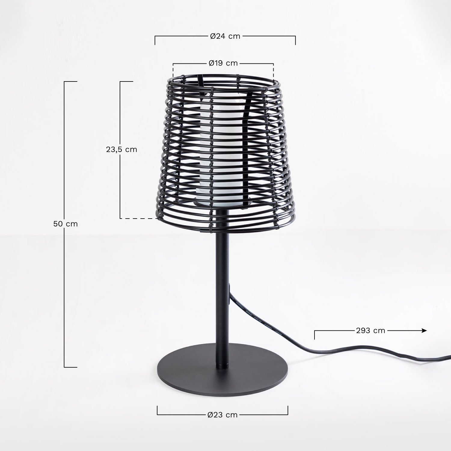 Bissel outdoor polyethylene table lamp, MEASURES