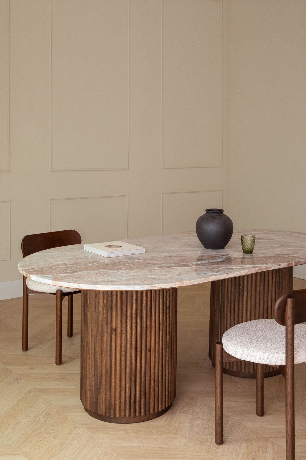 Oval dining table 200x100 cm in natural stone and mango wood Giselda