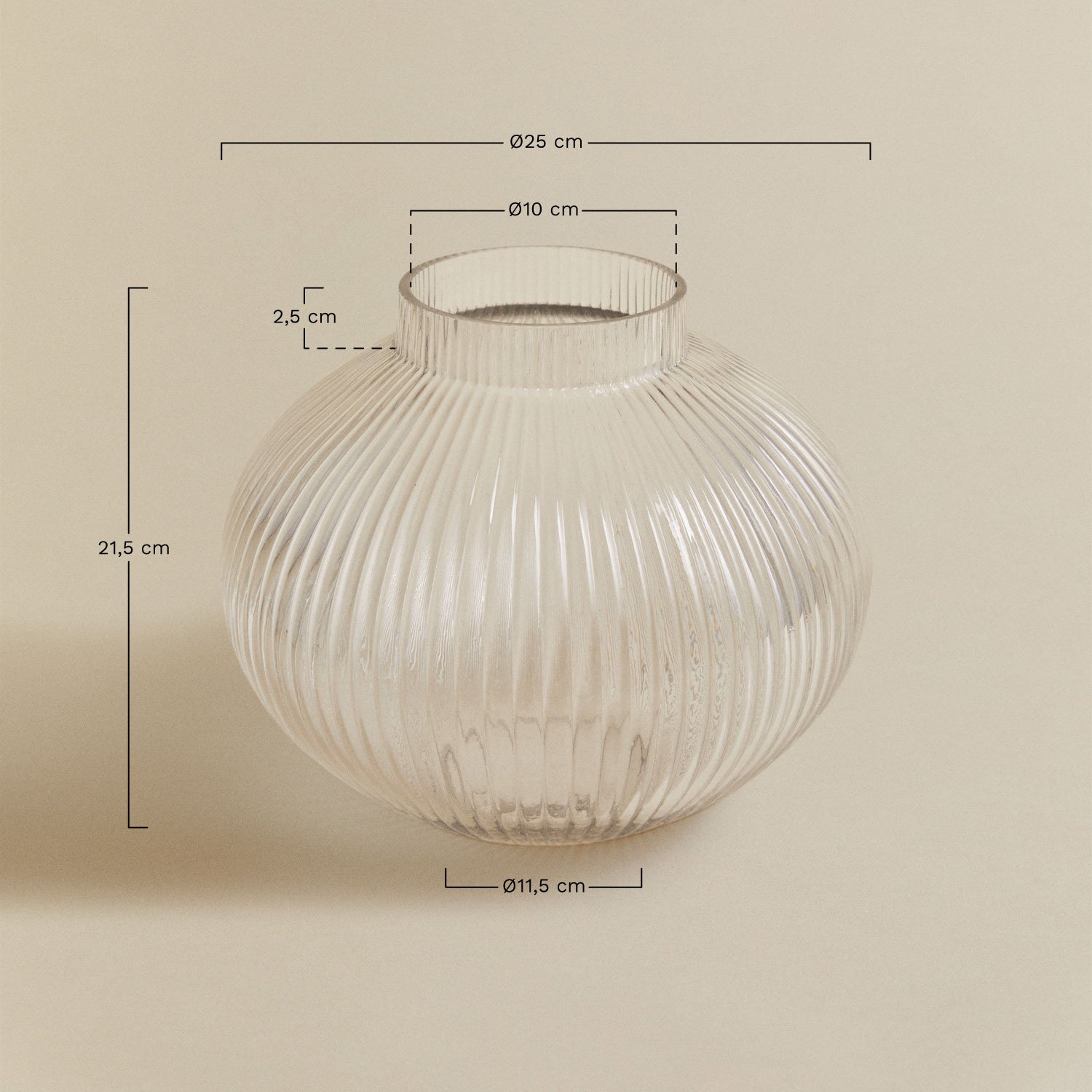 Biefel glass vase, MEASURES
