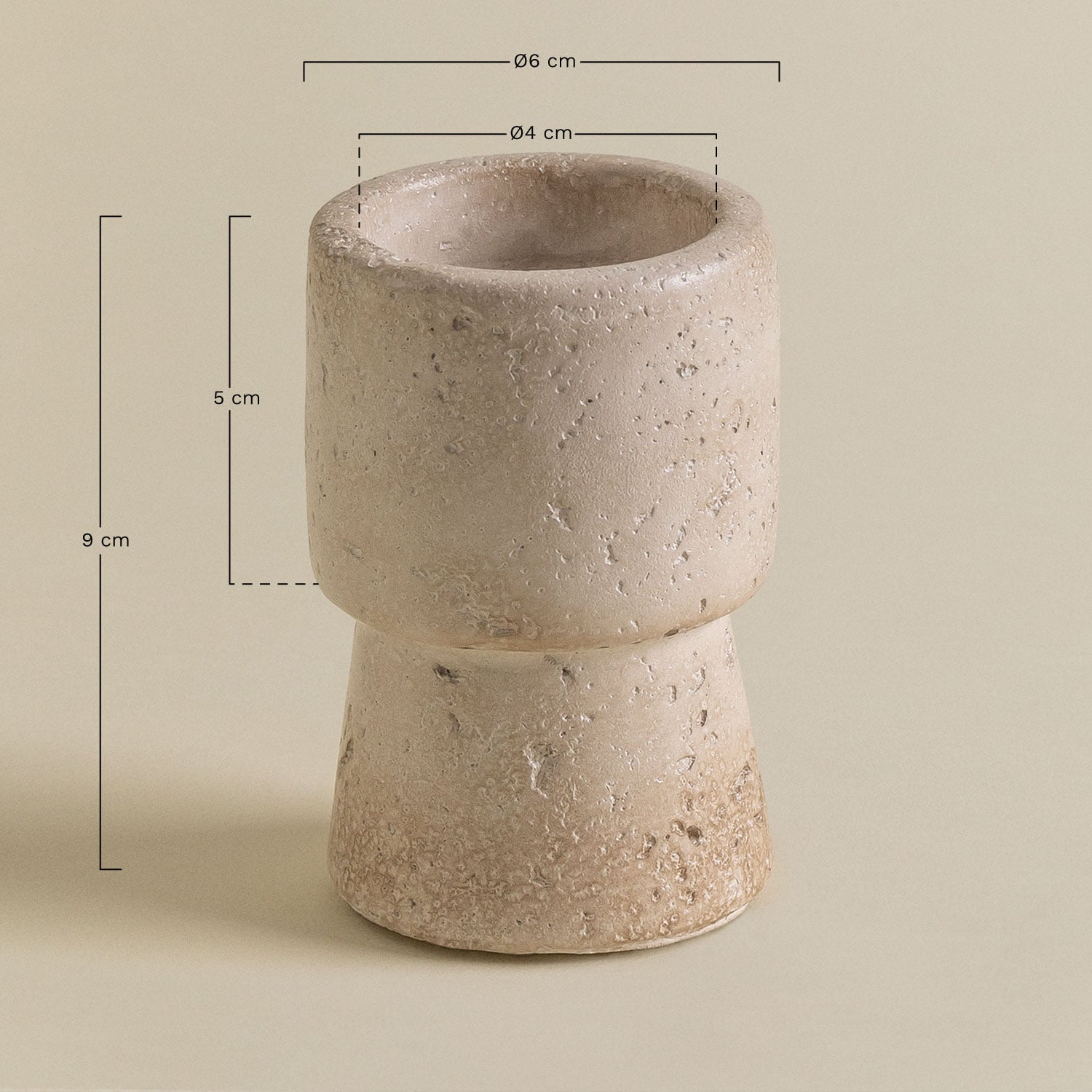 Brenan cement candelabra, MEASURES