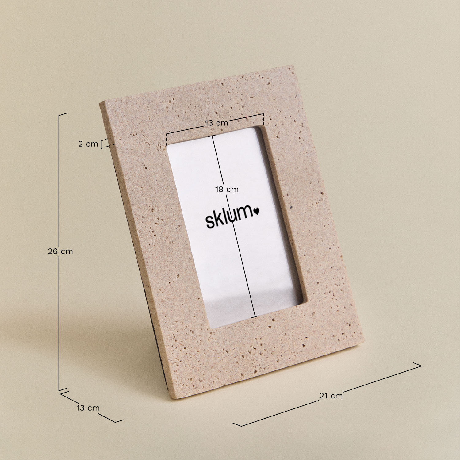 Balmeiden resin photo frame, MEASURES