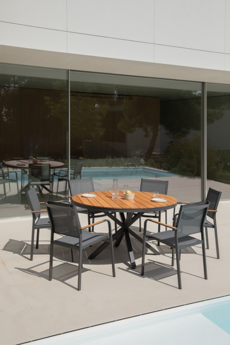 Archer round garden table in eucalyptus wood and aluminum - Grey Graphite