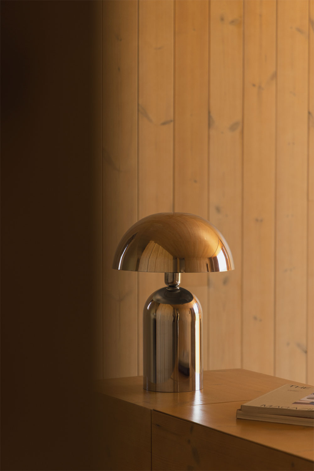 Lenasia iron table lamp