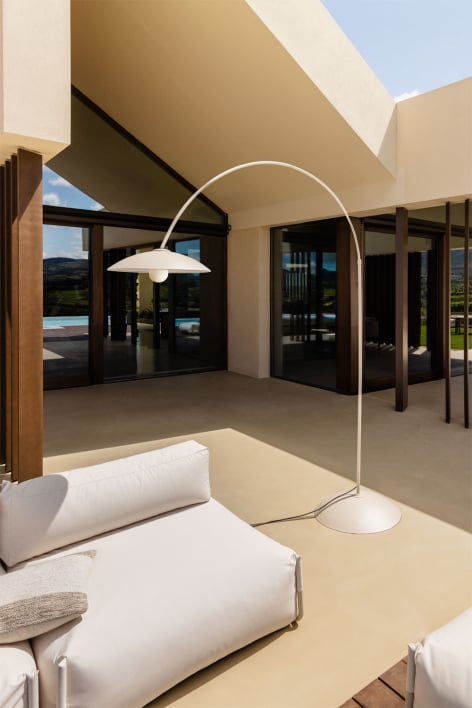 Lomira iron outdoor floor lamp