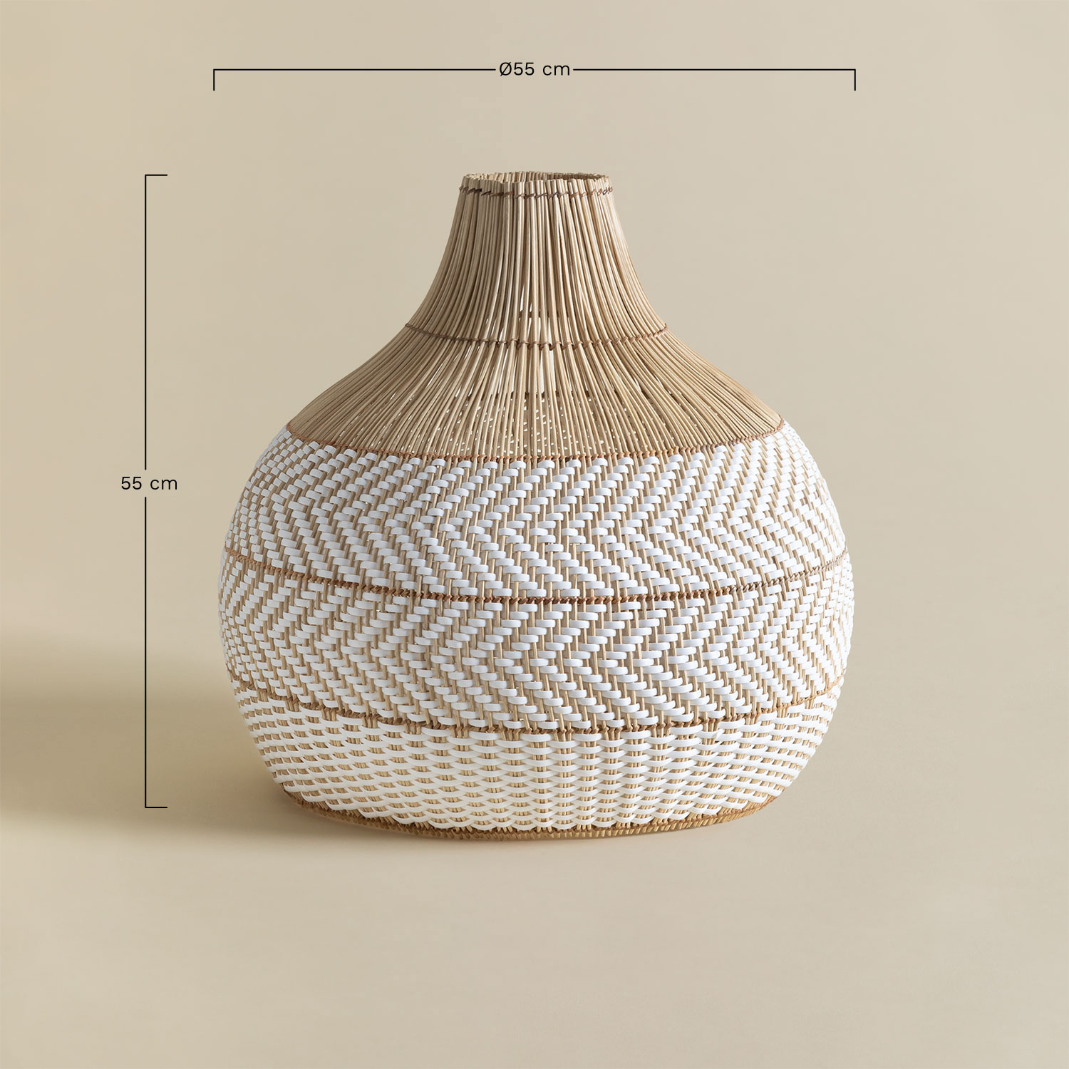 Llaury woven rattan lamp shade, MEASURES