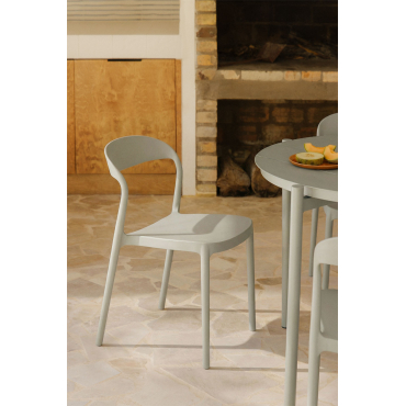 Pack Of 4 Stackable Brenza Polypropylene Garden Chairs Green Khaki - Sklum