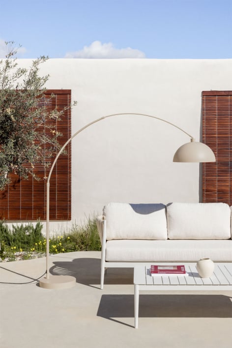 Diala iron outdoor floor lamp