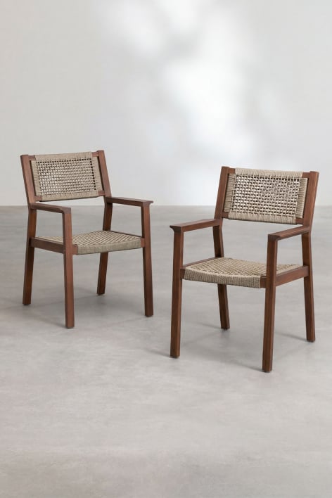 Tenay Square garden chair with acacia wood armrests and braided rope