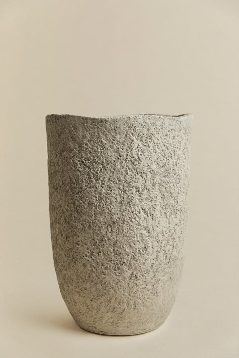 Outdoor cement planter Nuria