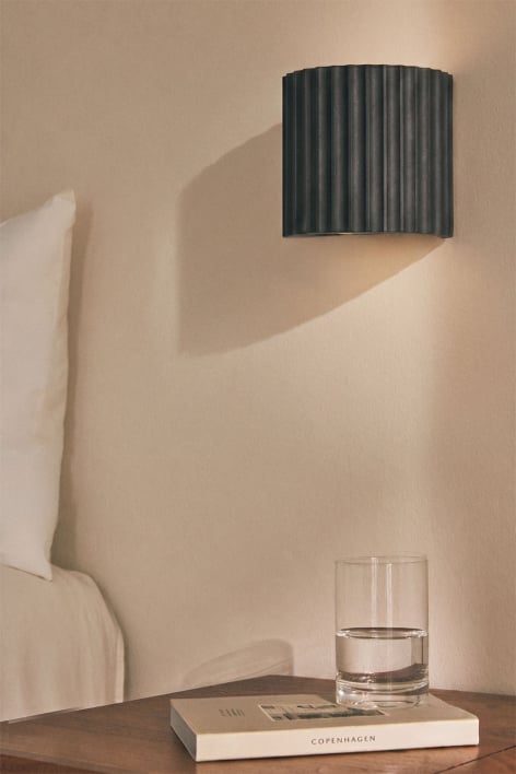 Barein aluminum LED wall light