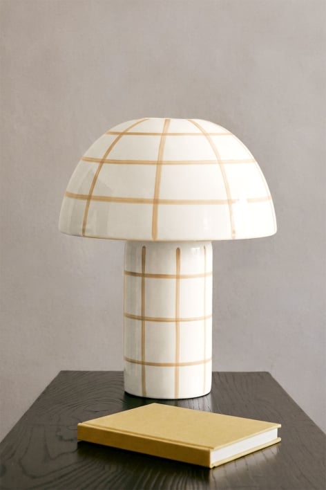 Kisvea ceramic table lamp