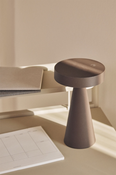 Wireless LED iron table lamp Catinca