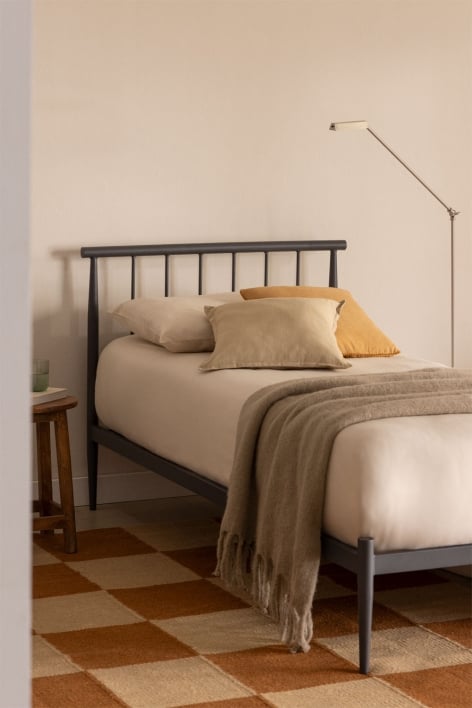 Amaia iron bed