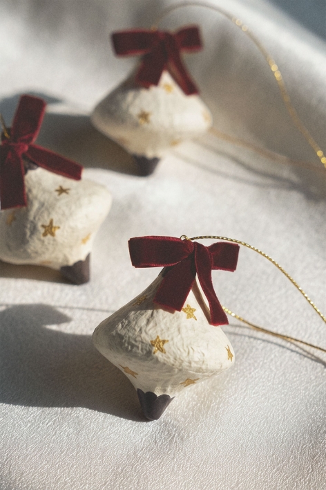 Pack of 3 Jauvons papier-mâché Christmas ornaments